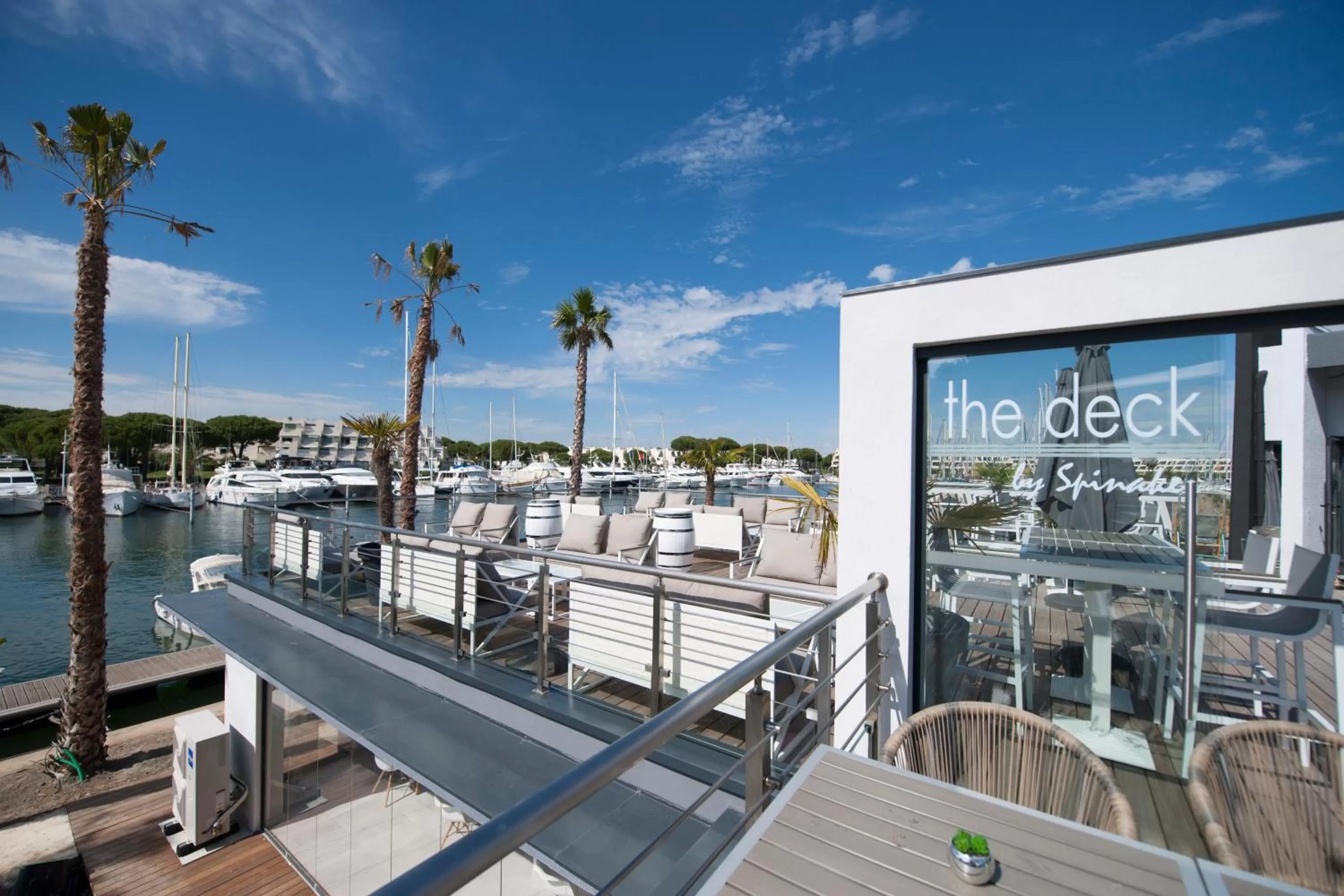 Restaurant/places to eat in Le Spinaker