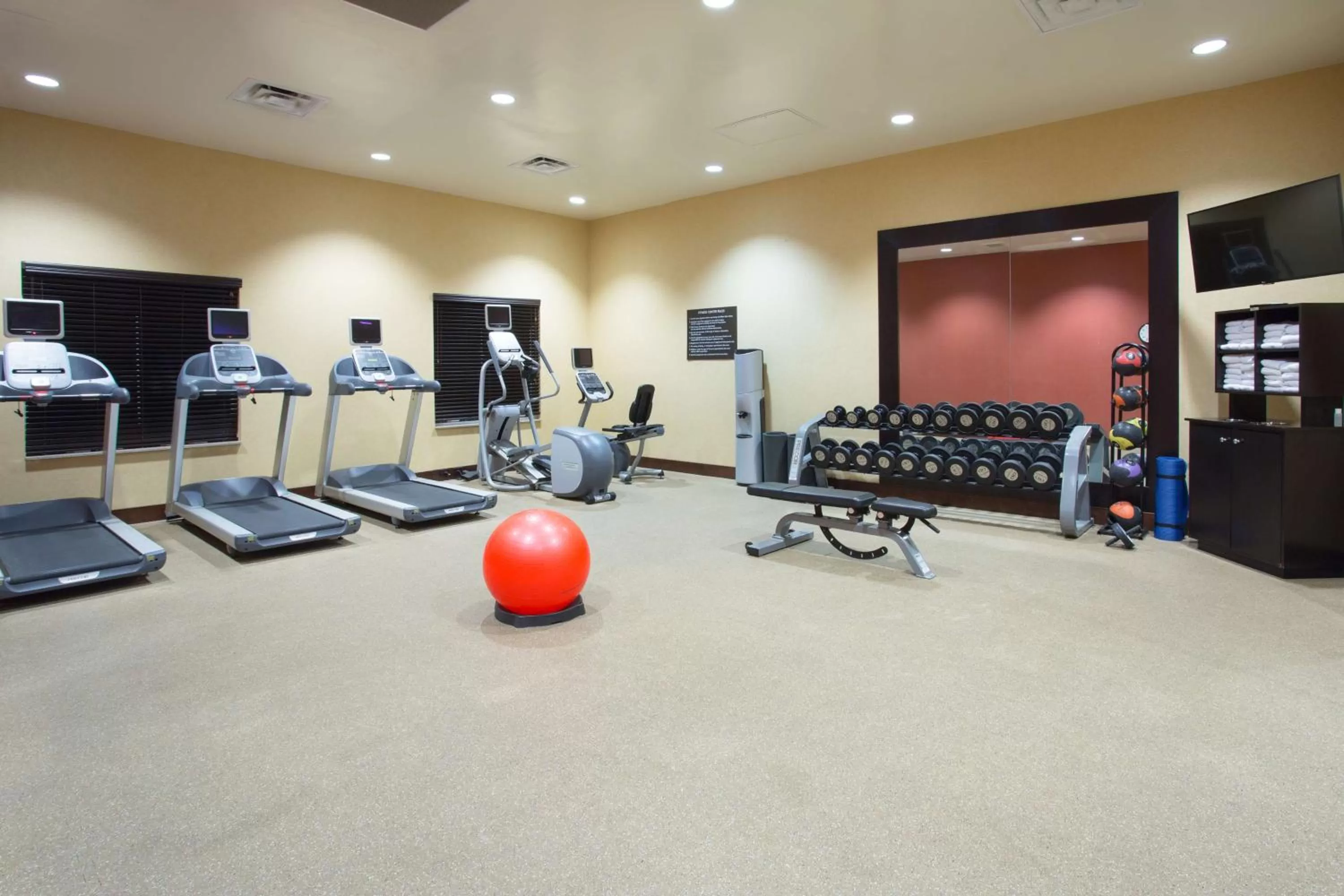 Fitness centre/facilities in Homewood Suites by Hilton Yuma