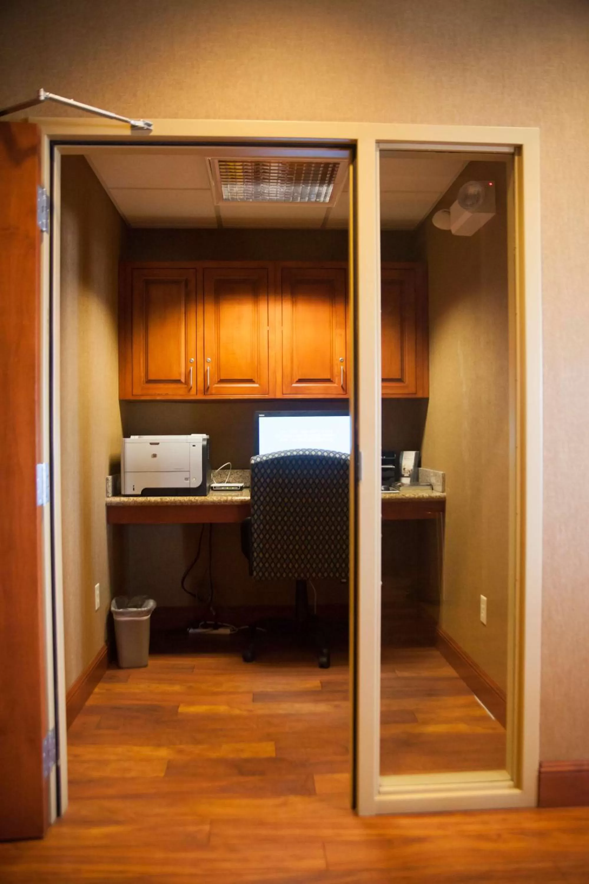Business facilities in Hampton Inn Mountain Home