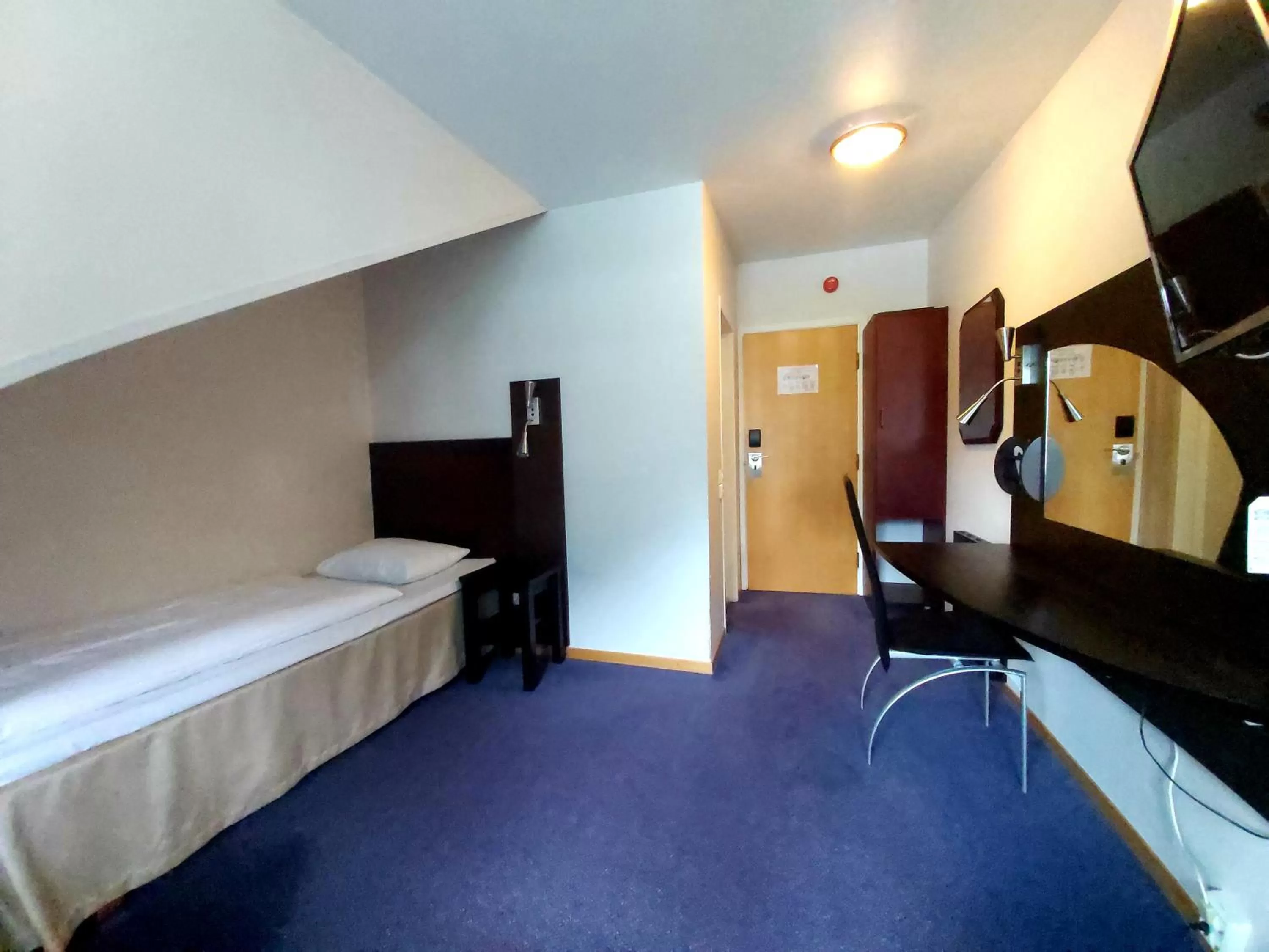 Single Room - single occupancy in Stryn Hotel