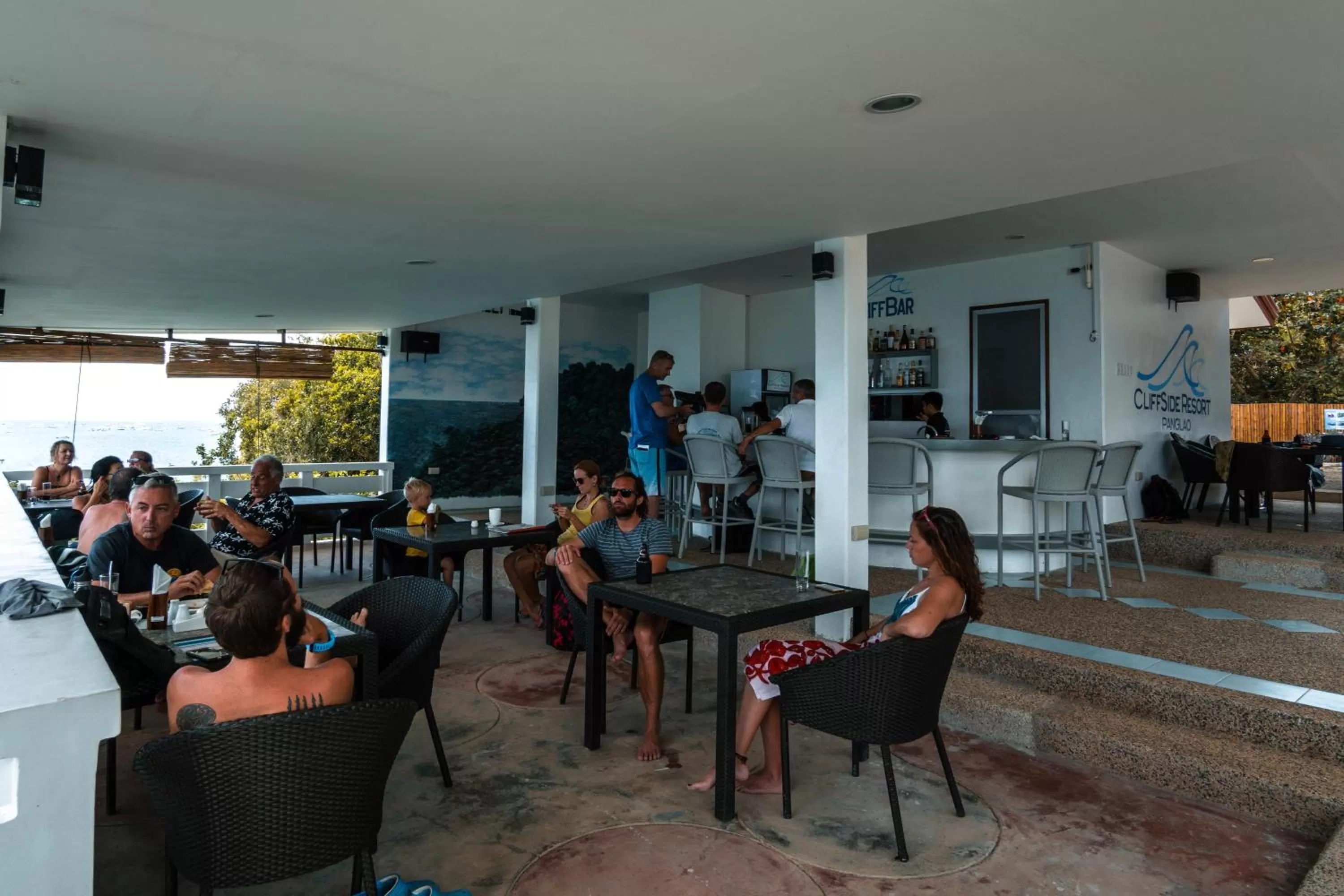 Restaurant/places to eat in Cliffside Resort