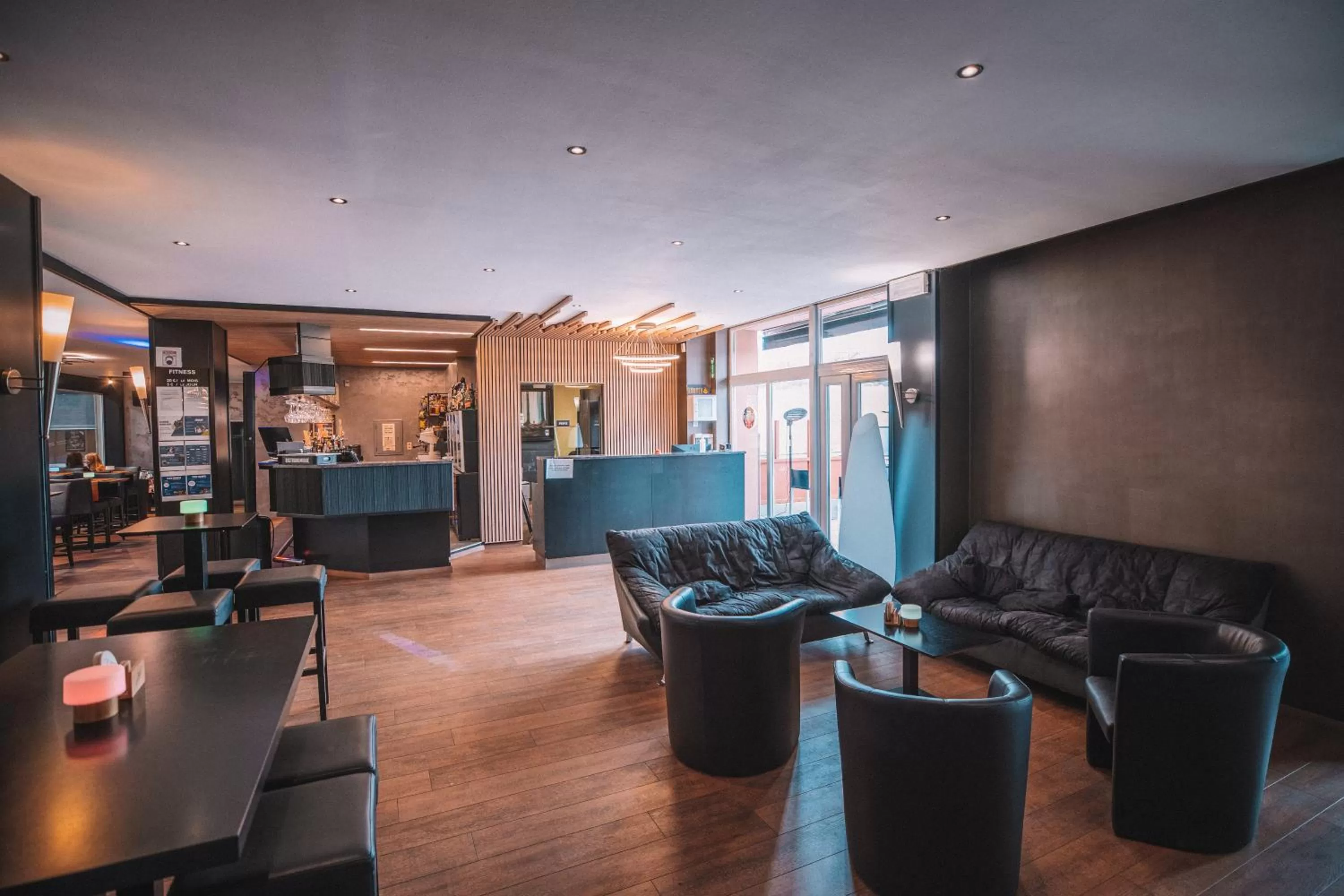 Lobby or reception in Hotel Le Midi