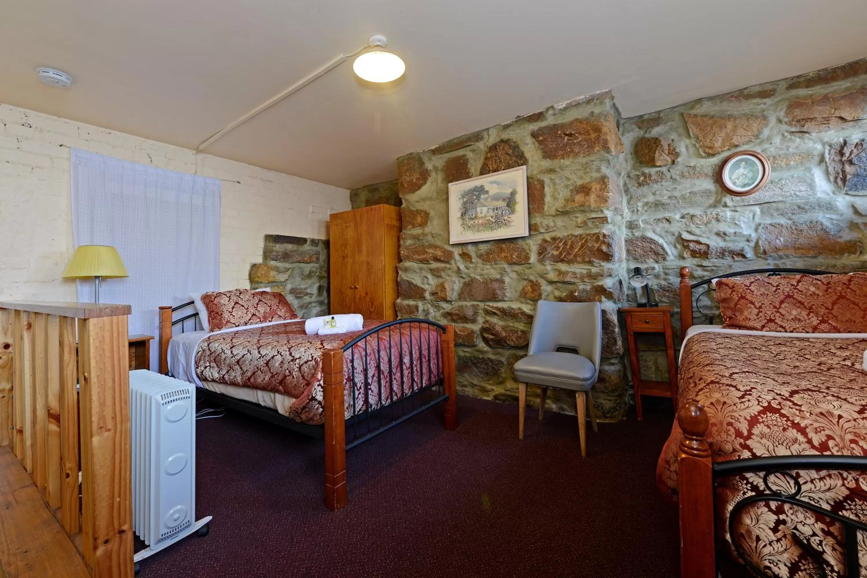 Bedroom, Bed in Edinburgh Gallery Bed & Breakfast