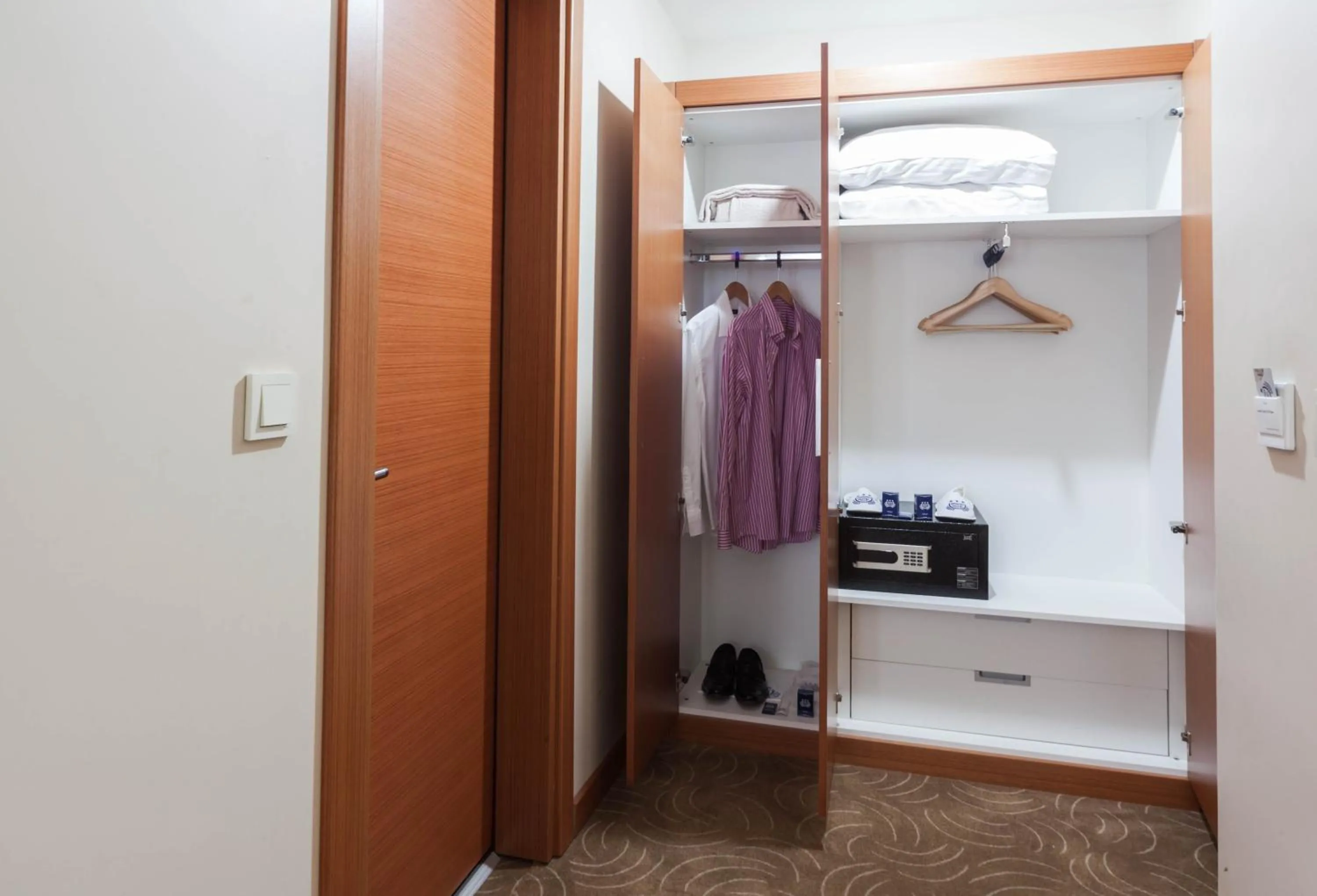 Deluxe Double or Twin Room in Grand Hotel Avcilar