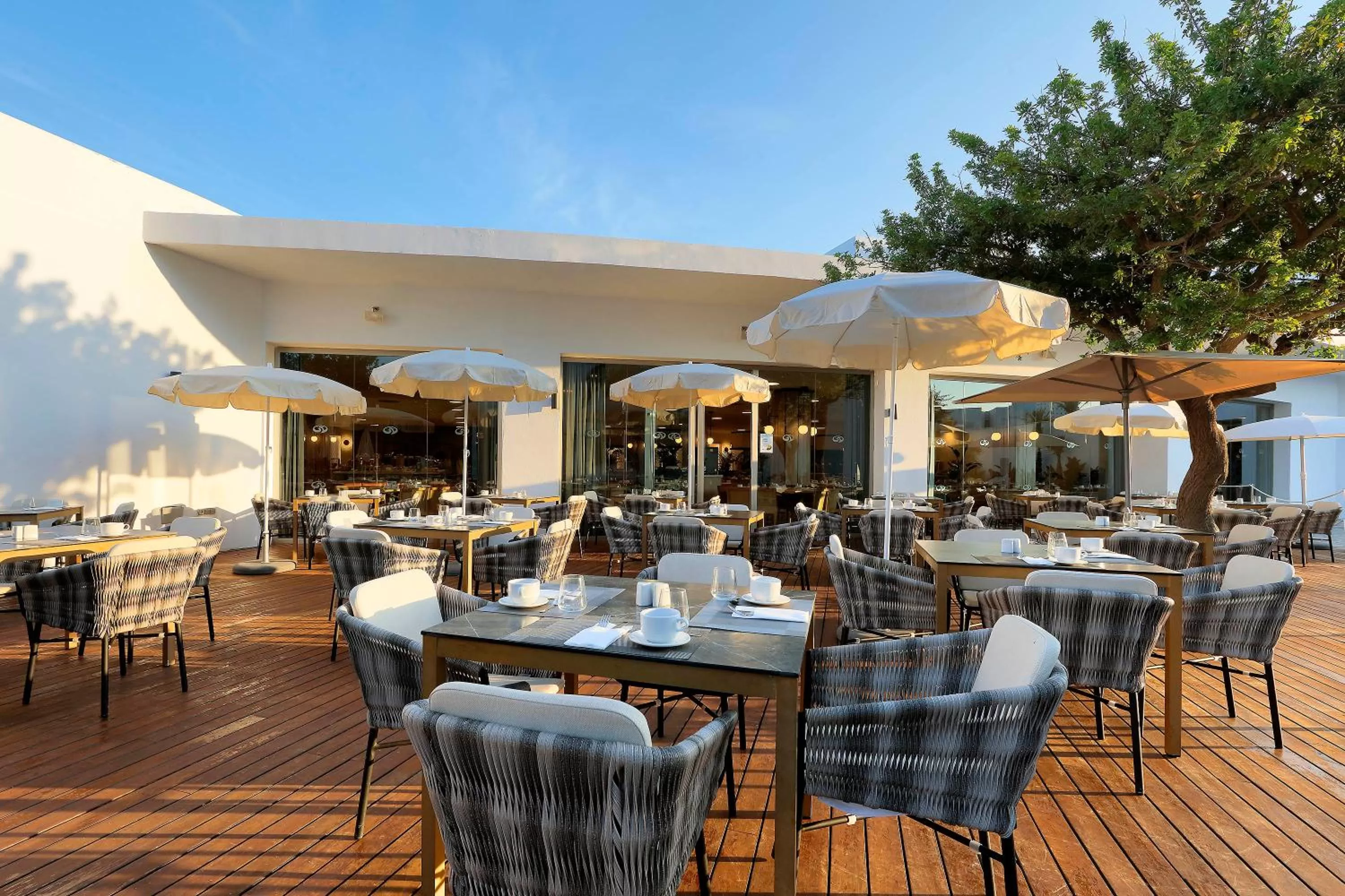 Lounge or bar in Grand Palladium Select Palace Ibiza - All Inclusive