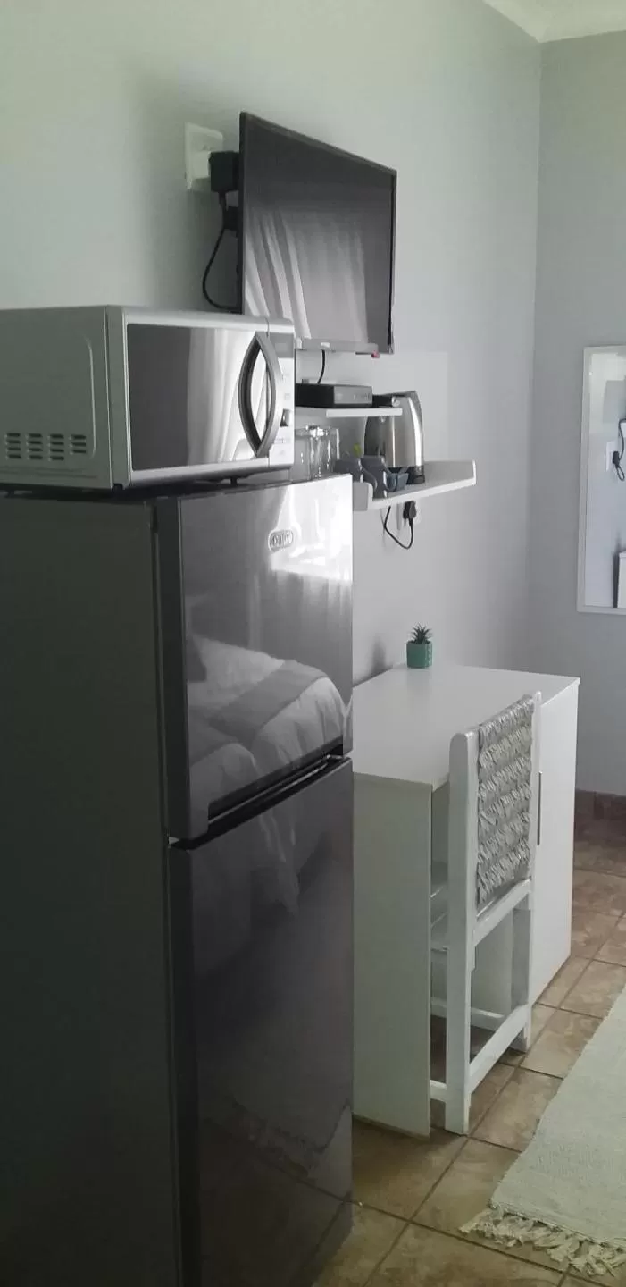 Kitchen or kitchenette, Kitchen/Kitchenette in B&B 464 on 22nd Ave