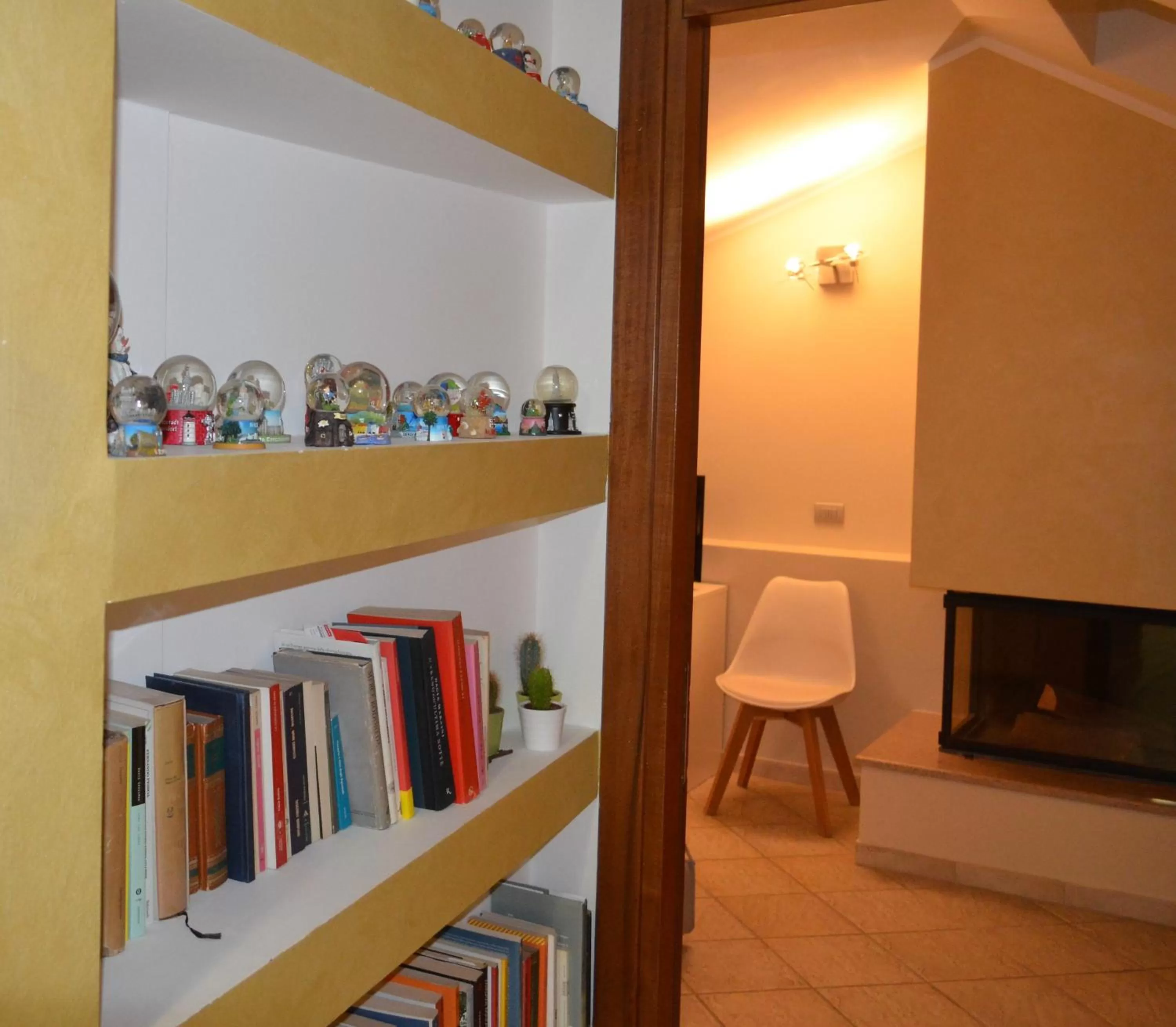 Decorative detail in B&B Portanova