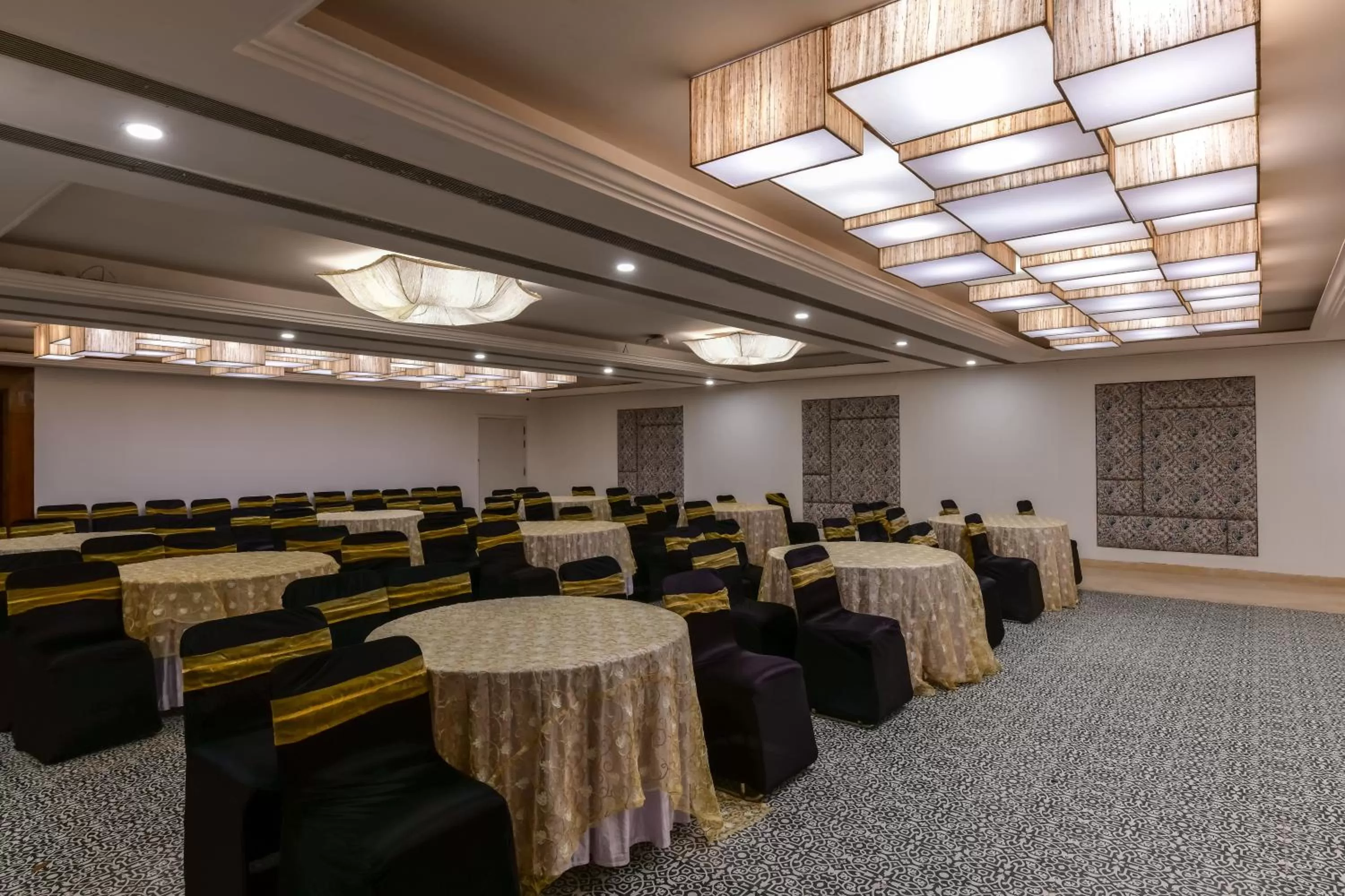 Banquet/Function facilities, Banquet Facilities in The Downton Hotel