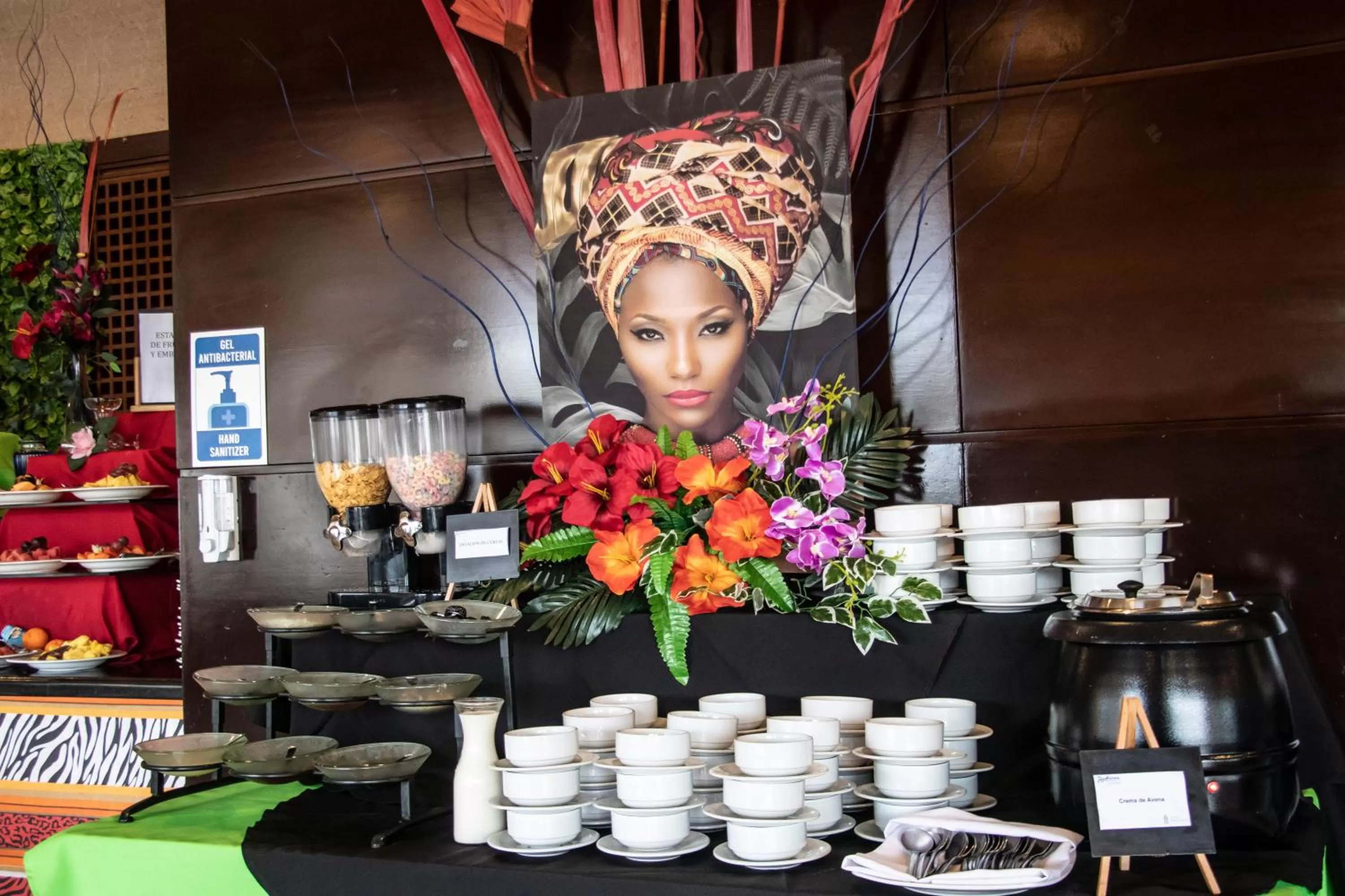 Restaurant/places to eat in Radisson Colon 2,000 Hotel & Casino