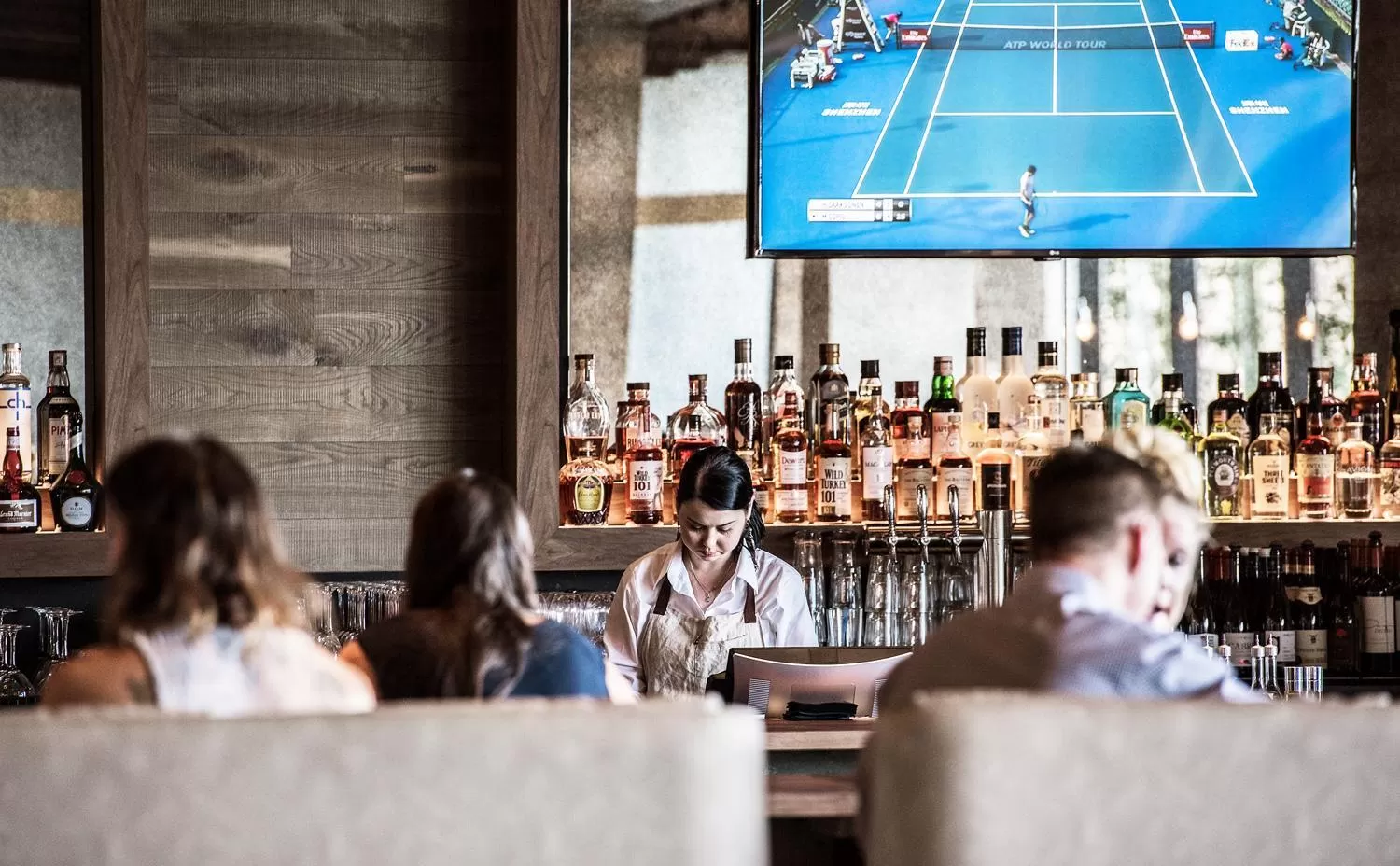 Lounge or bar in The Hotel & Athletic Club at Midtown