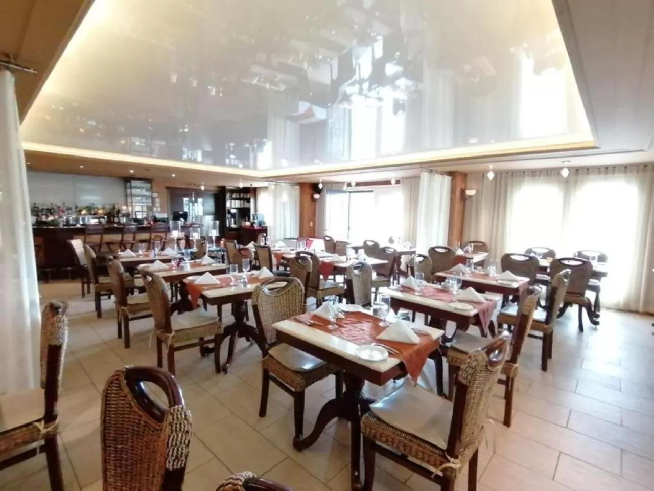 Restaurant/places to eat in St Christophe Hotel & Spa, an Ascend Collection Hotel