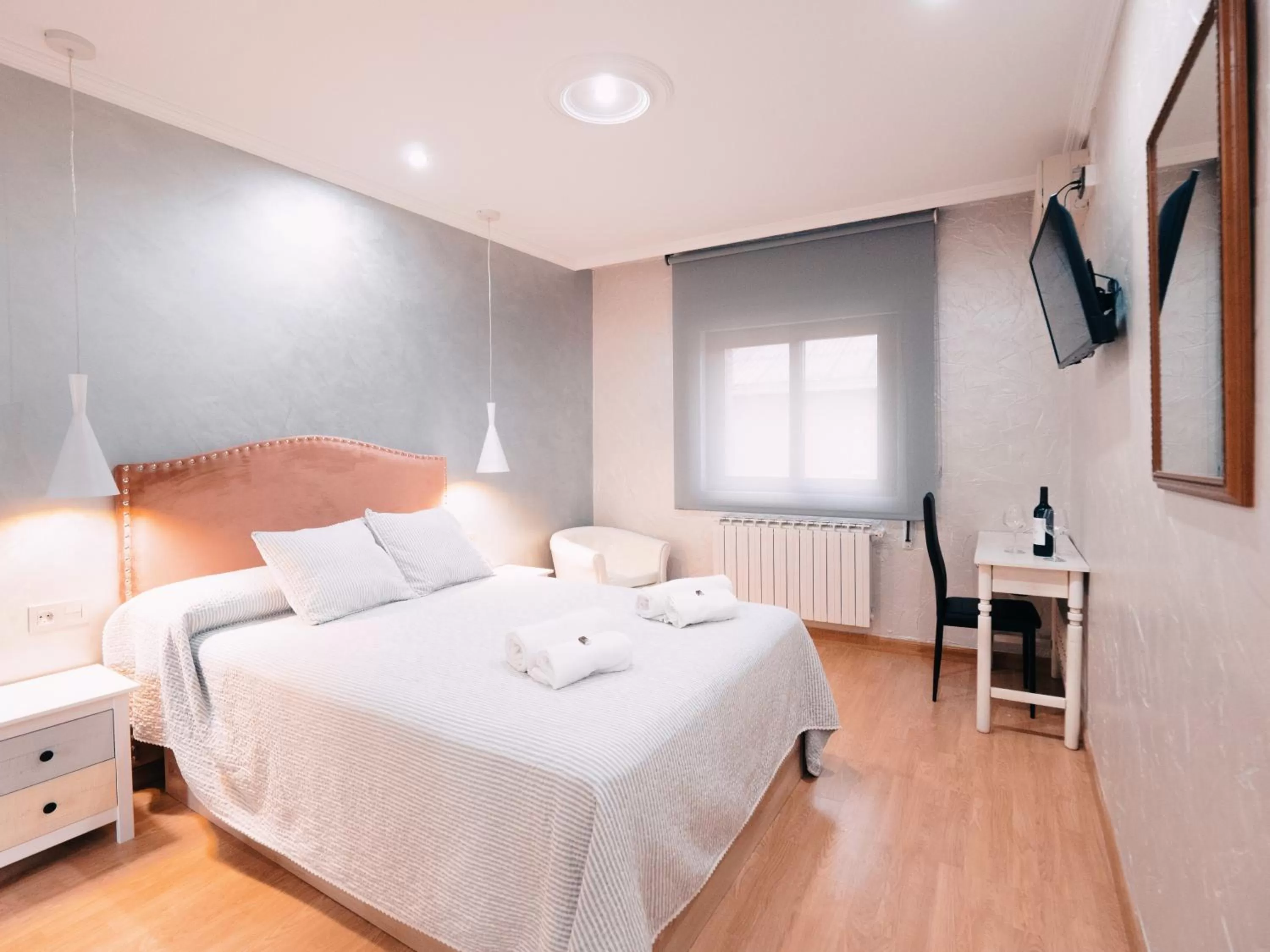 Photo of the whole room, Bed in Hotel Los Toreros