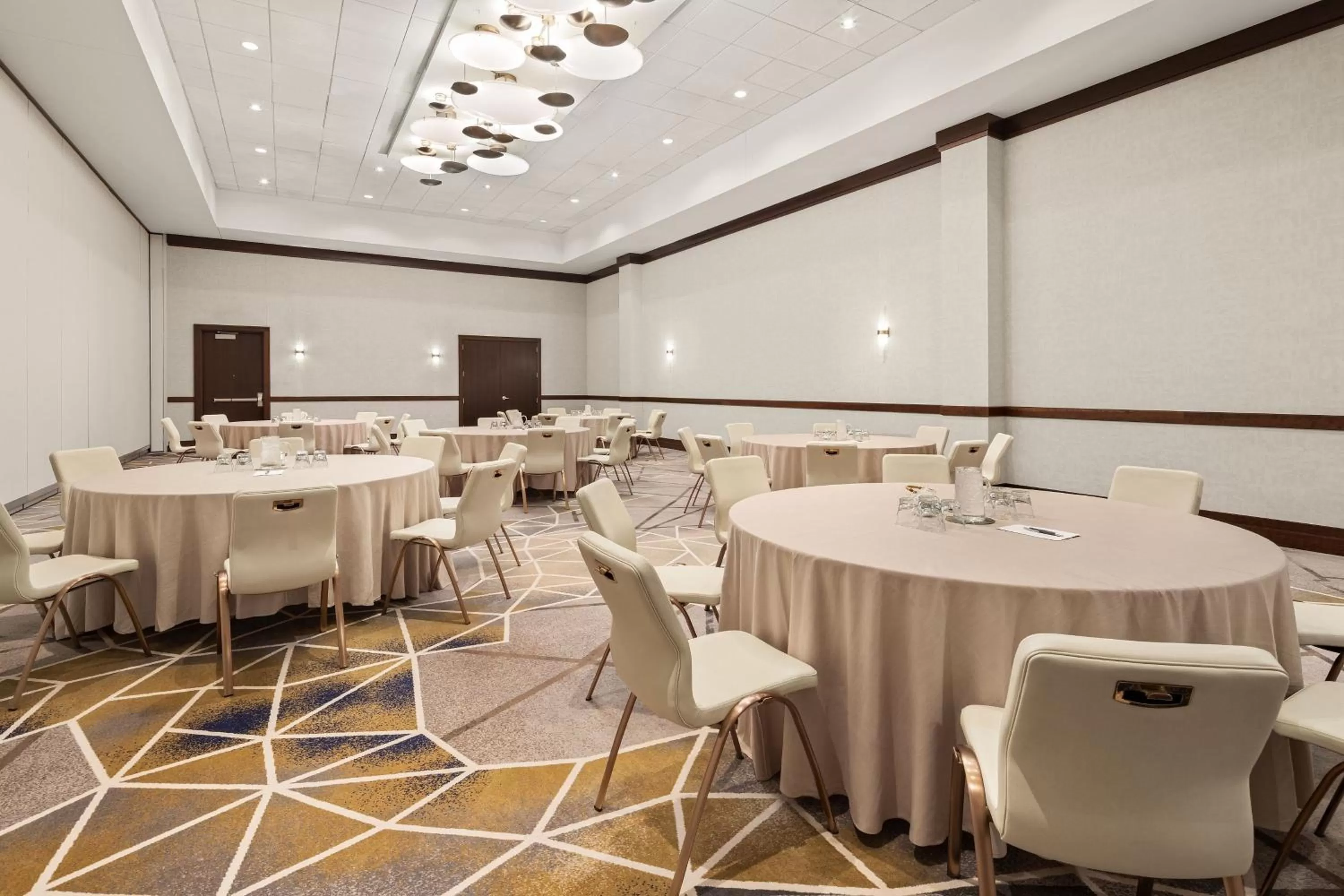 Meeting/conference room in The Westin Edina Galleria