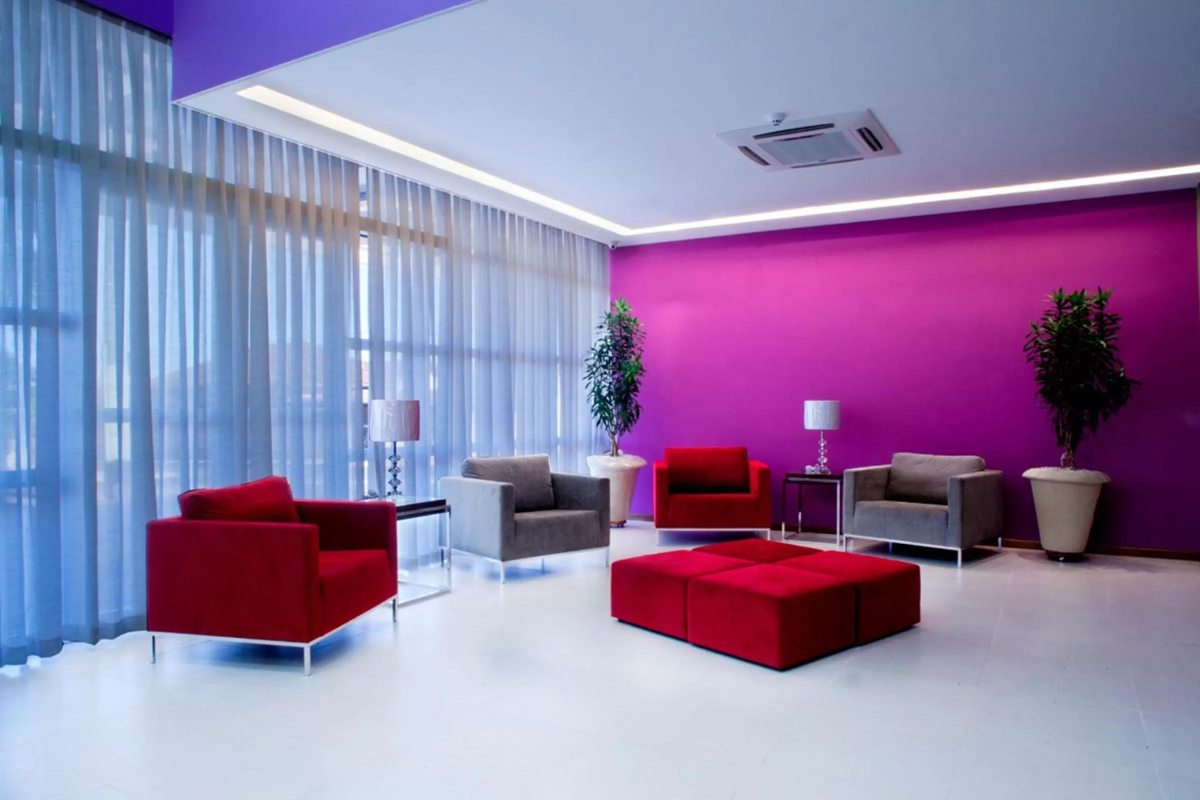 Lobby or reception in Comfort Hotel Sertãozinho