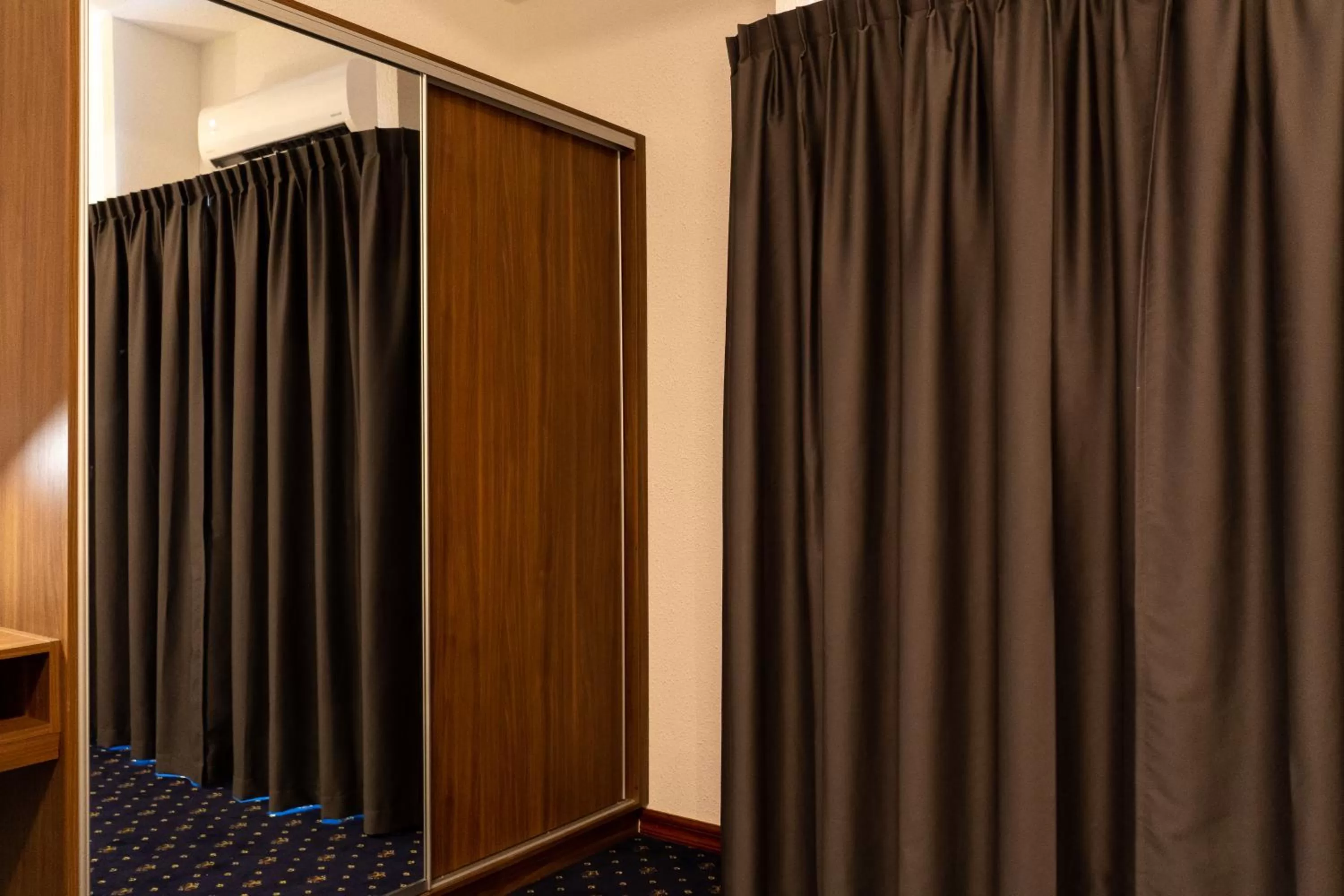 wardrobe in Royal Breeze Paramaribo