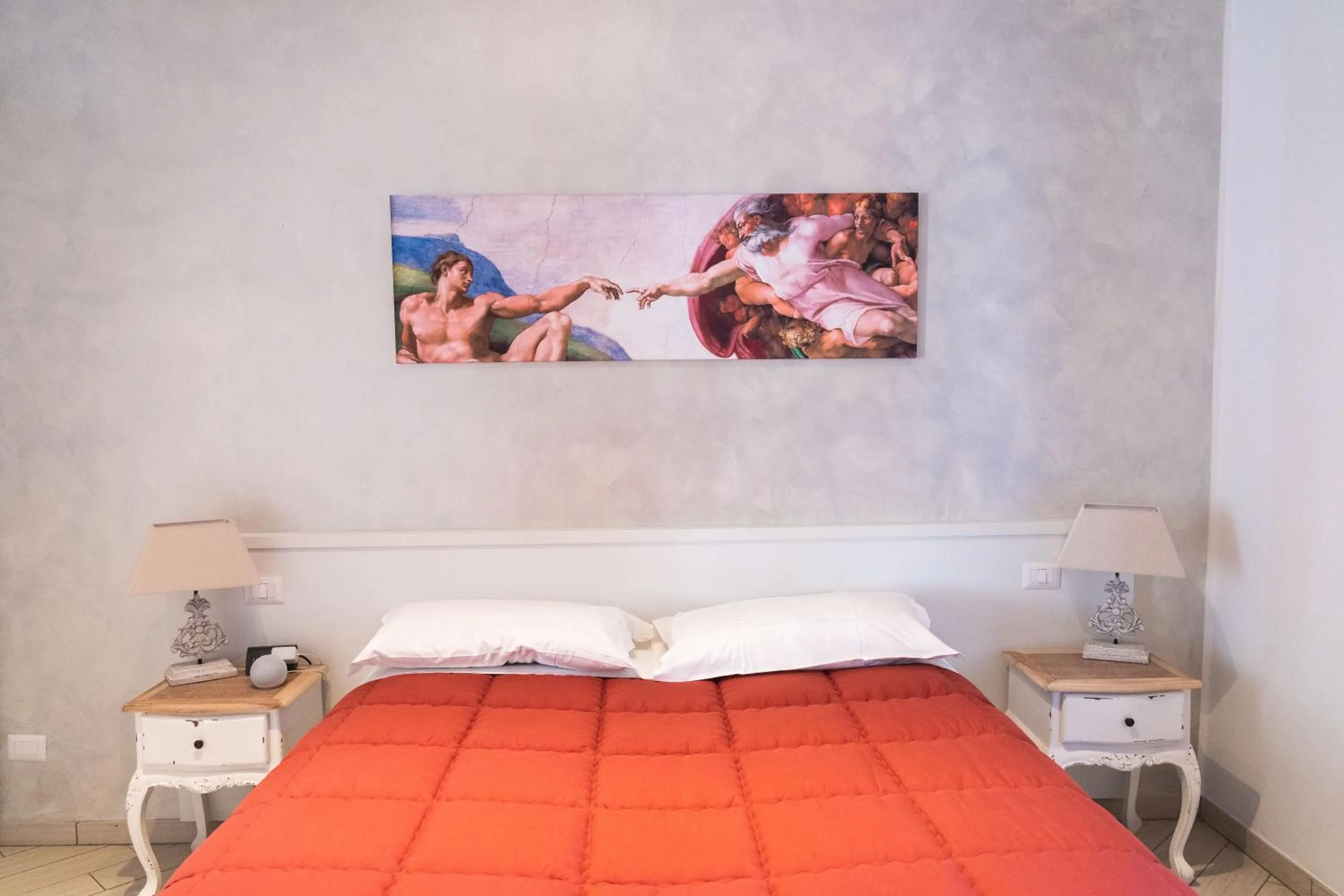 Bed in Rome Central Rooms