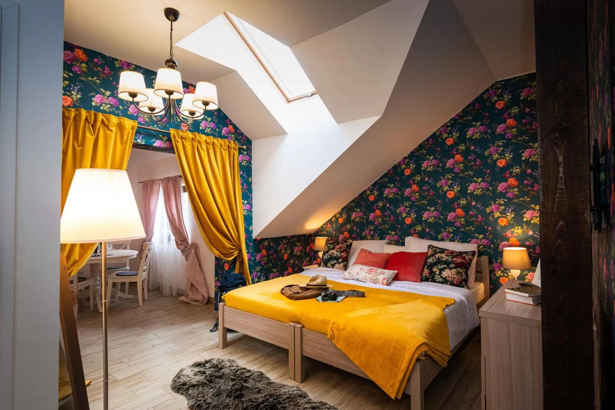 Bed in Pokoje w Starej Karczmie - by Upstairs