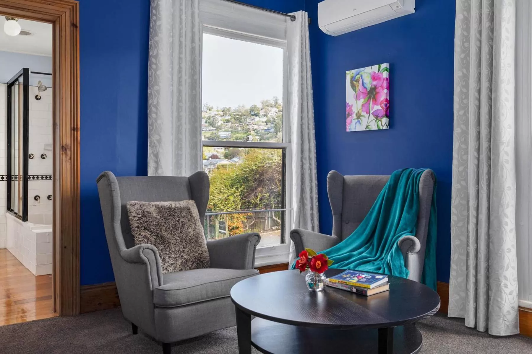 Seating area in The Dragonfly Inn