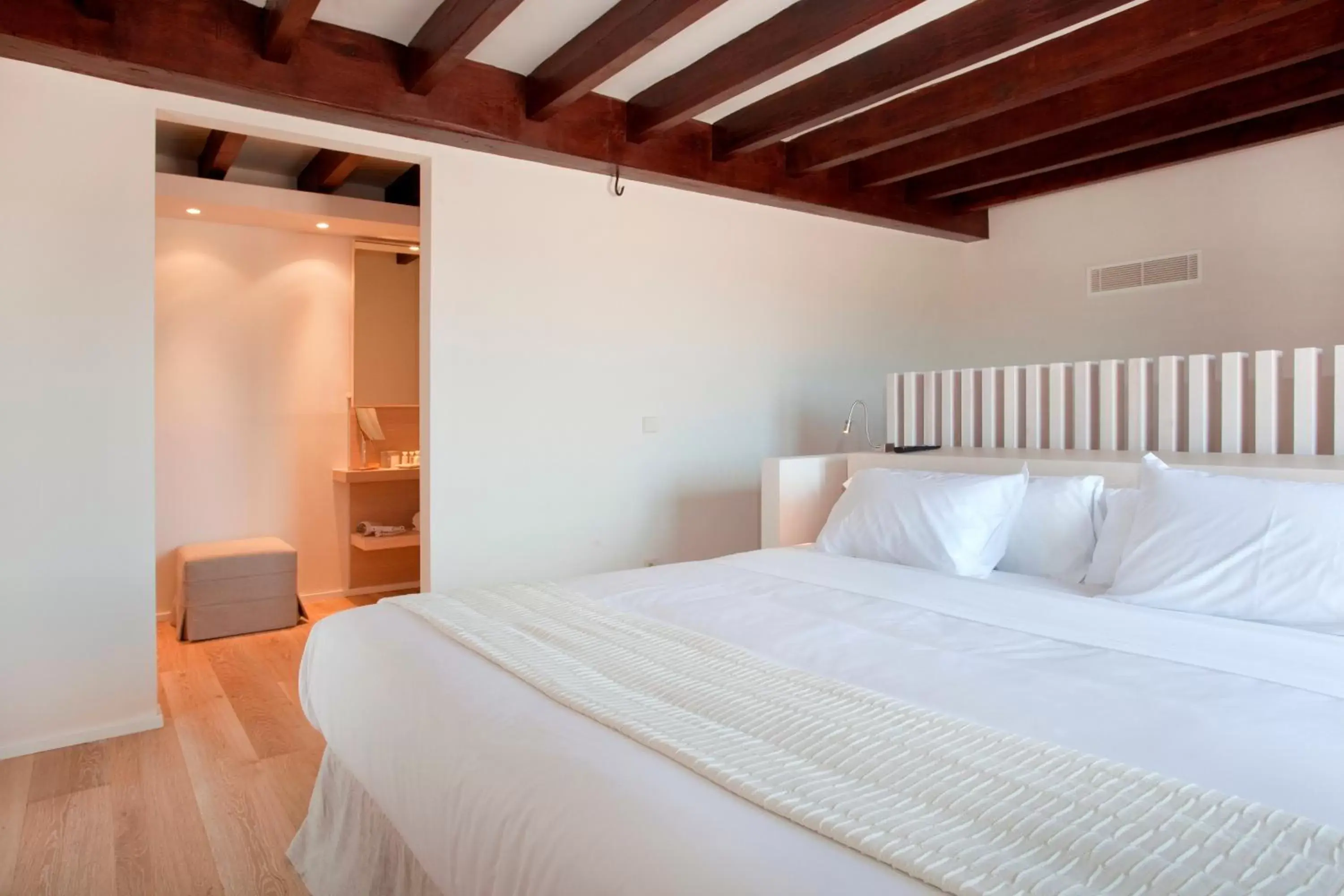 Suite with Terrace in Fontsanta Hotel Thermal & Spa - Adults Only Suite with Terrace in Fontsanta Hotel Thermal & Spa - Adults Only