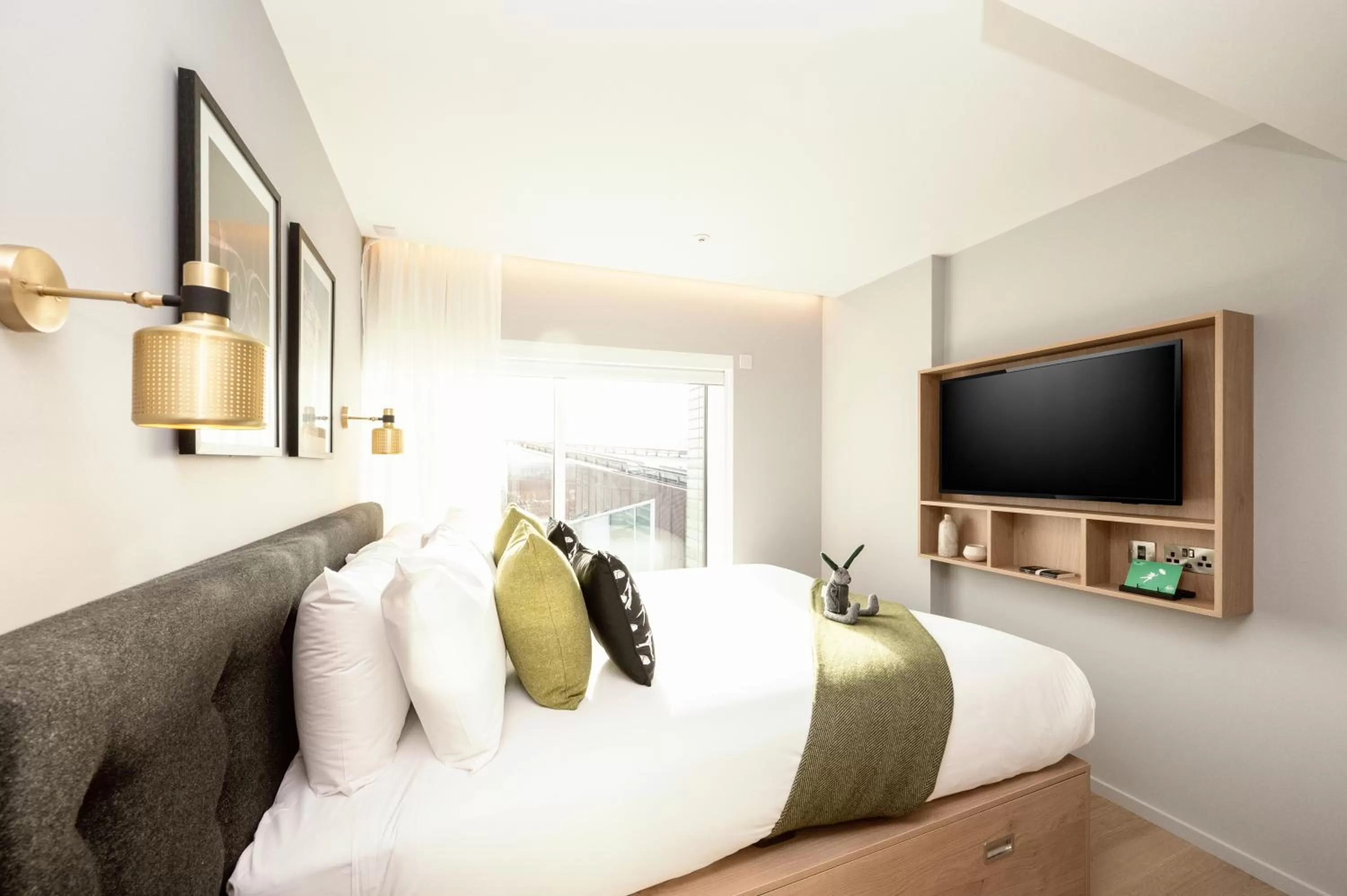 Bedroom, Bed in Wilde Aparthotels London Paddington