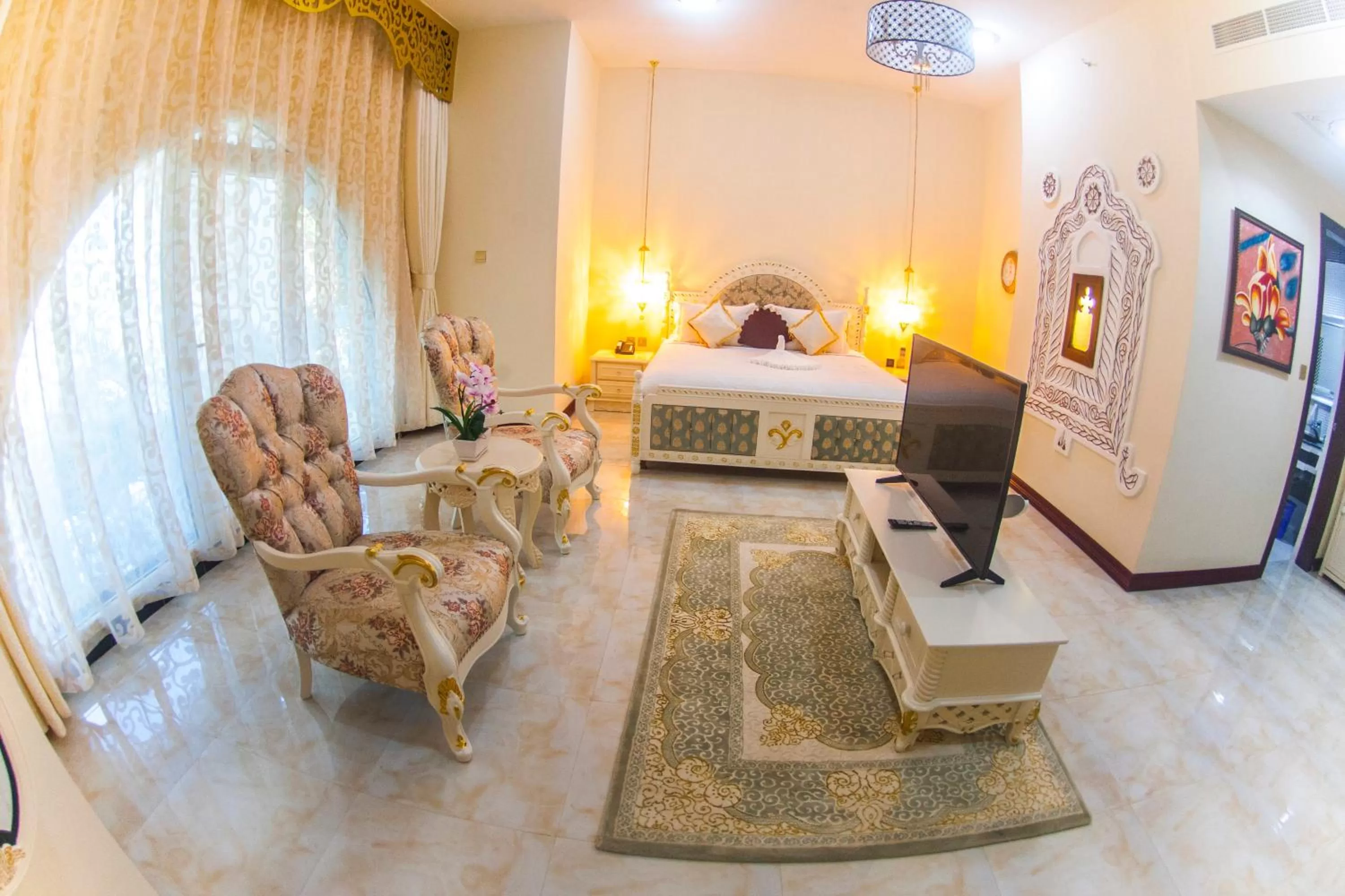 Bed in Madinat Al Bahr Business & Spa Hotel