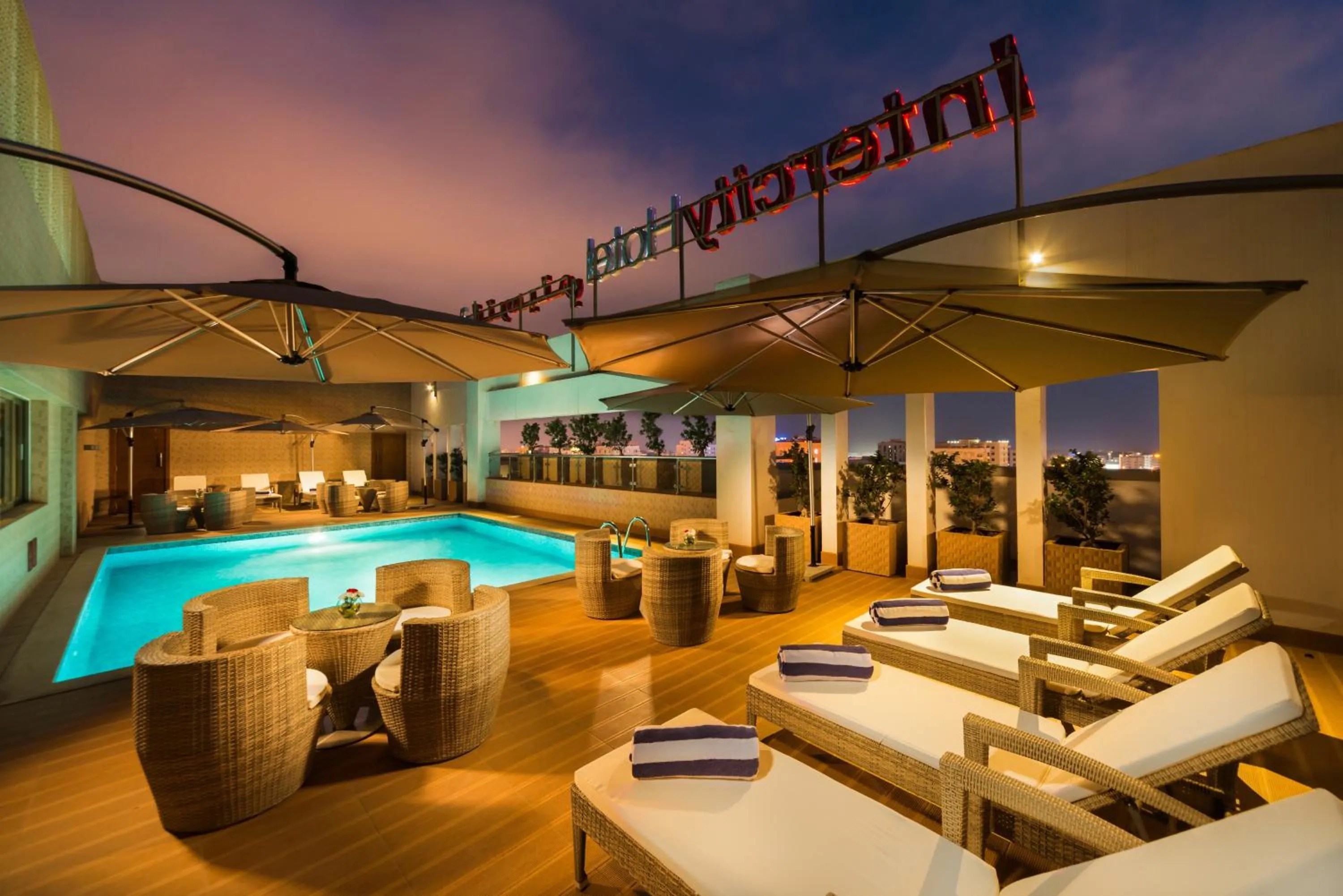 Swimming pool in IntercityHotel Salalah