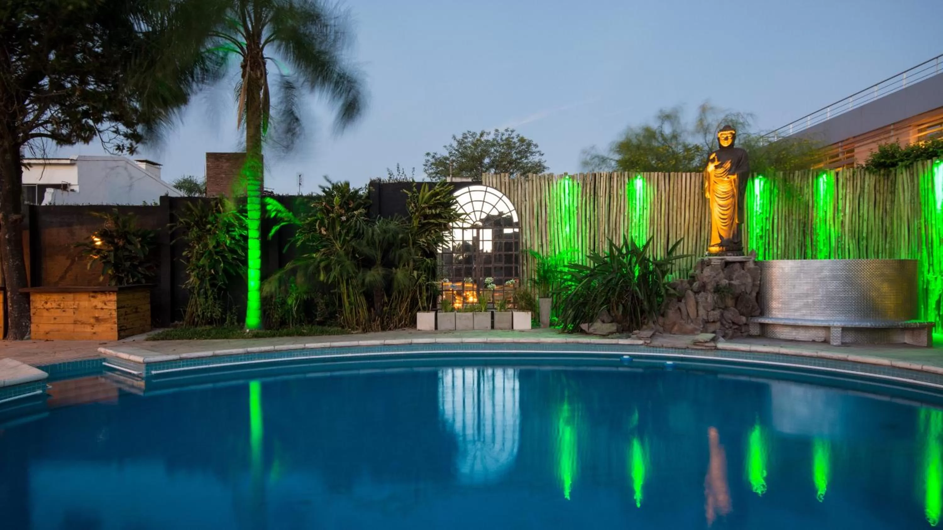 Swimming Pool in Casa Onas Hotel Boutique Córdoba