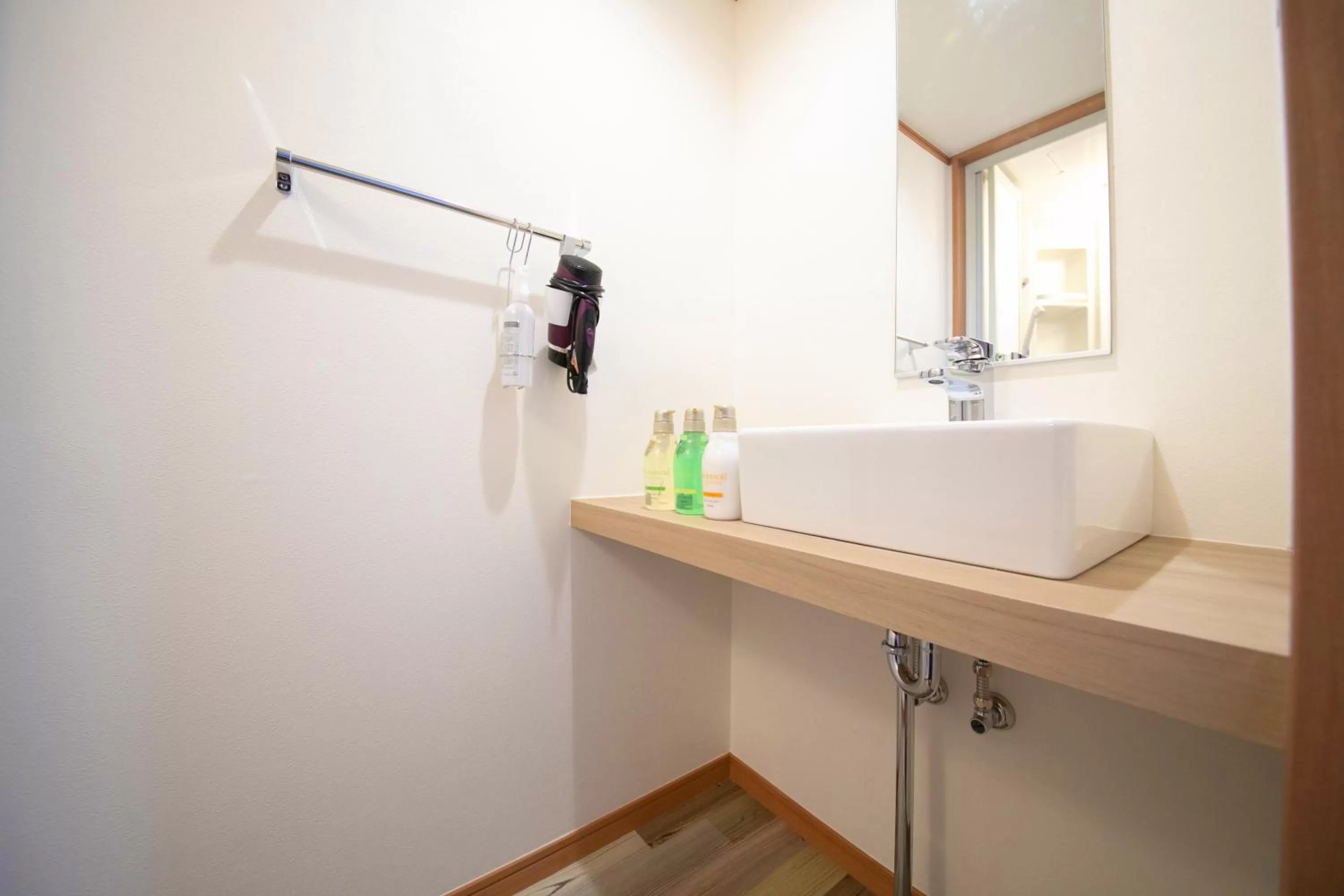 Bathroom in Narita AIC Airport Hotel