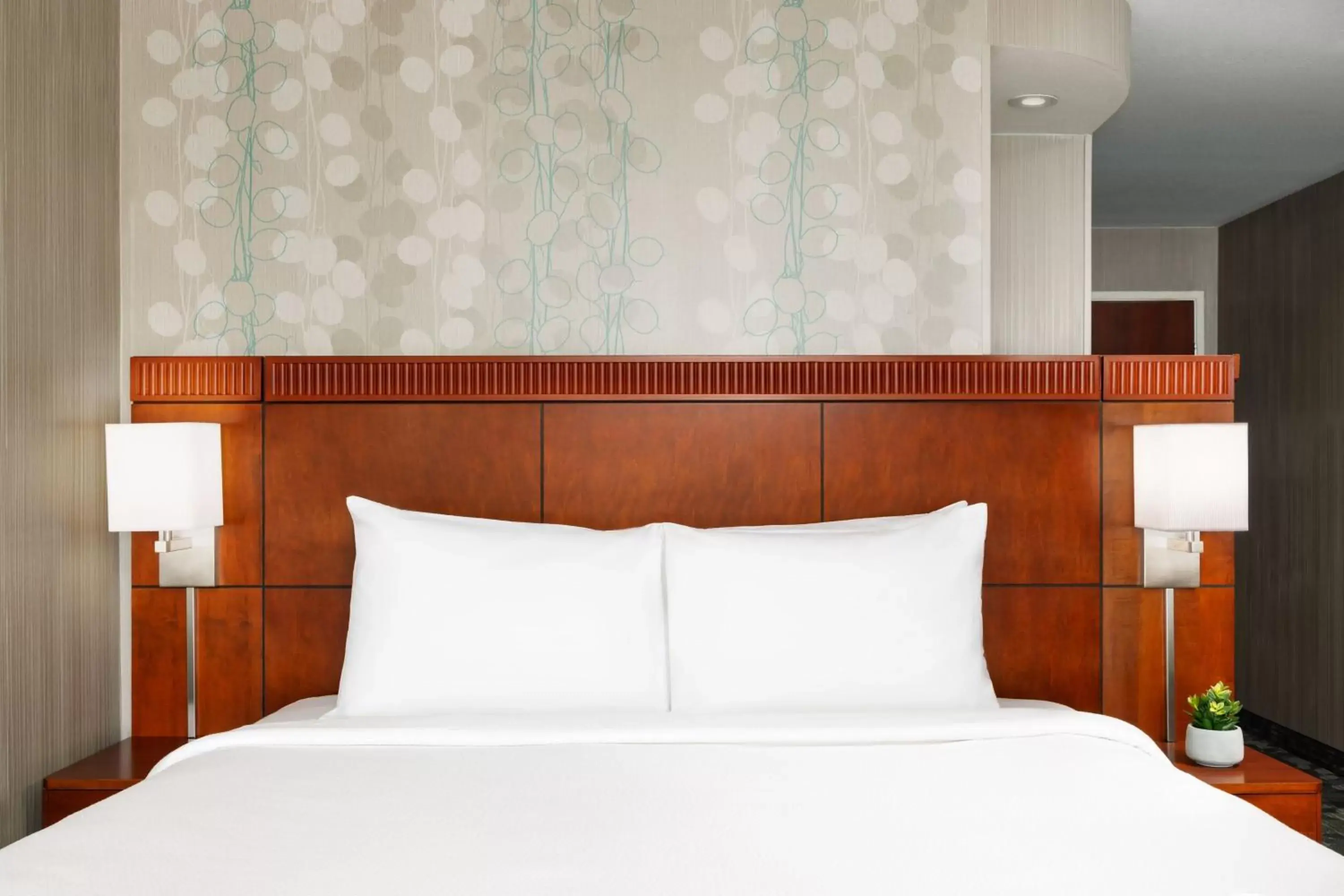 King Suite with Sofa Bed in Courtyard by Marriott Potomac Mills Woodbridge King Suite with Sofa Bed in Courtyard by Marriott Potomac Mills Woodbridge