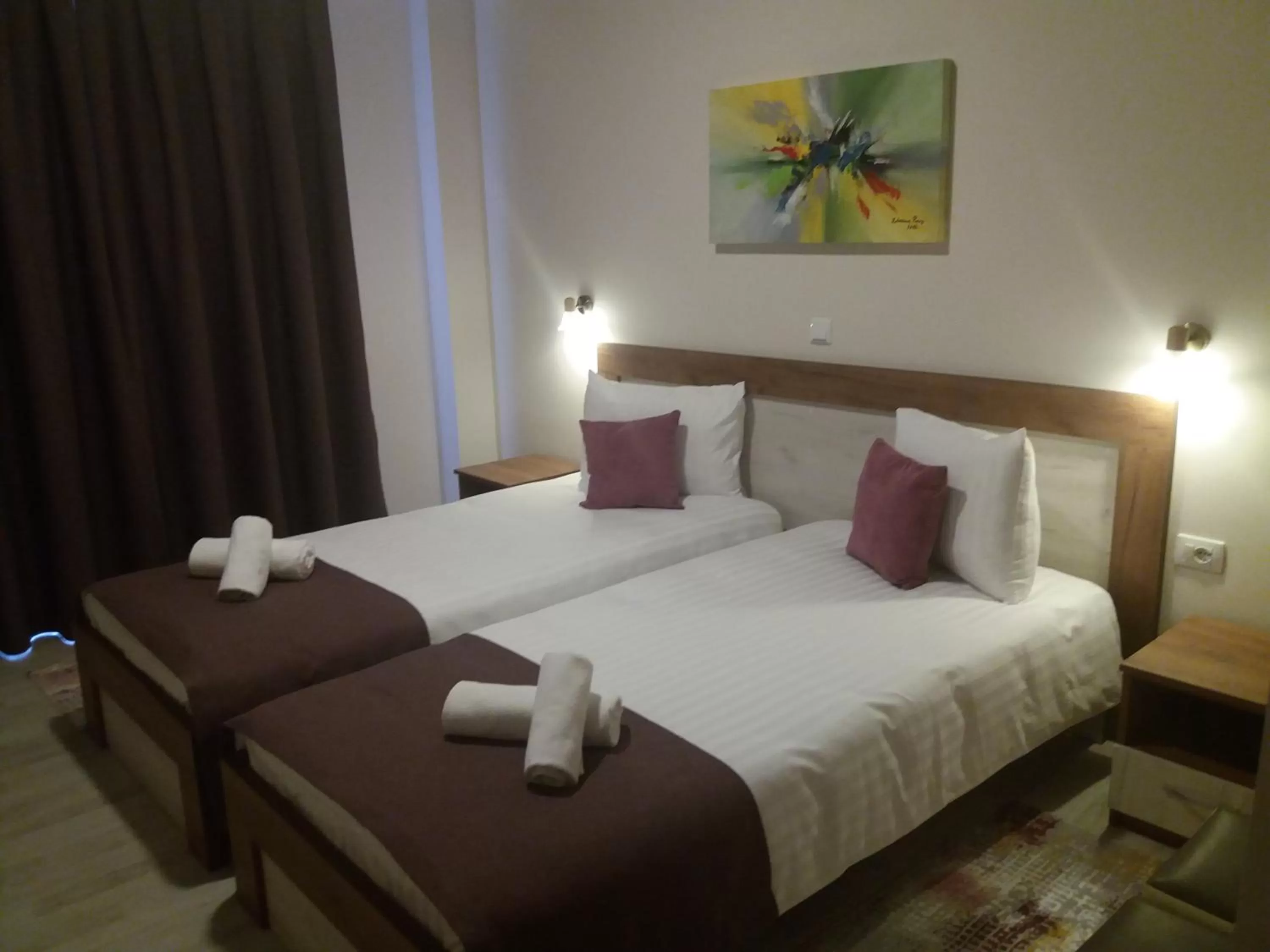 Bed in Boulevard Apartments