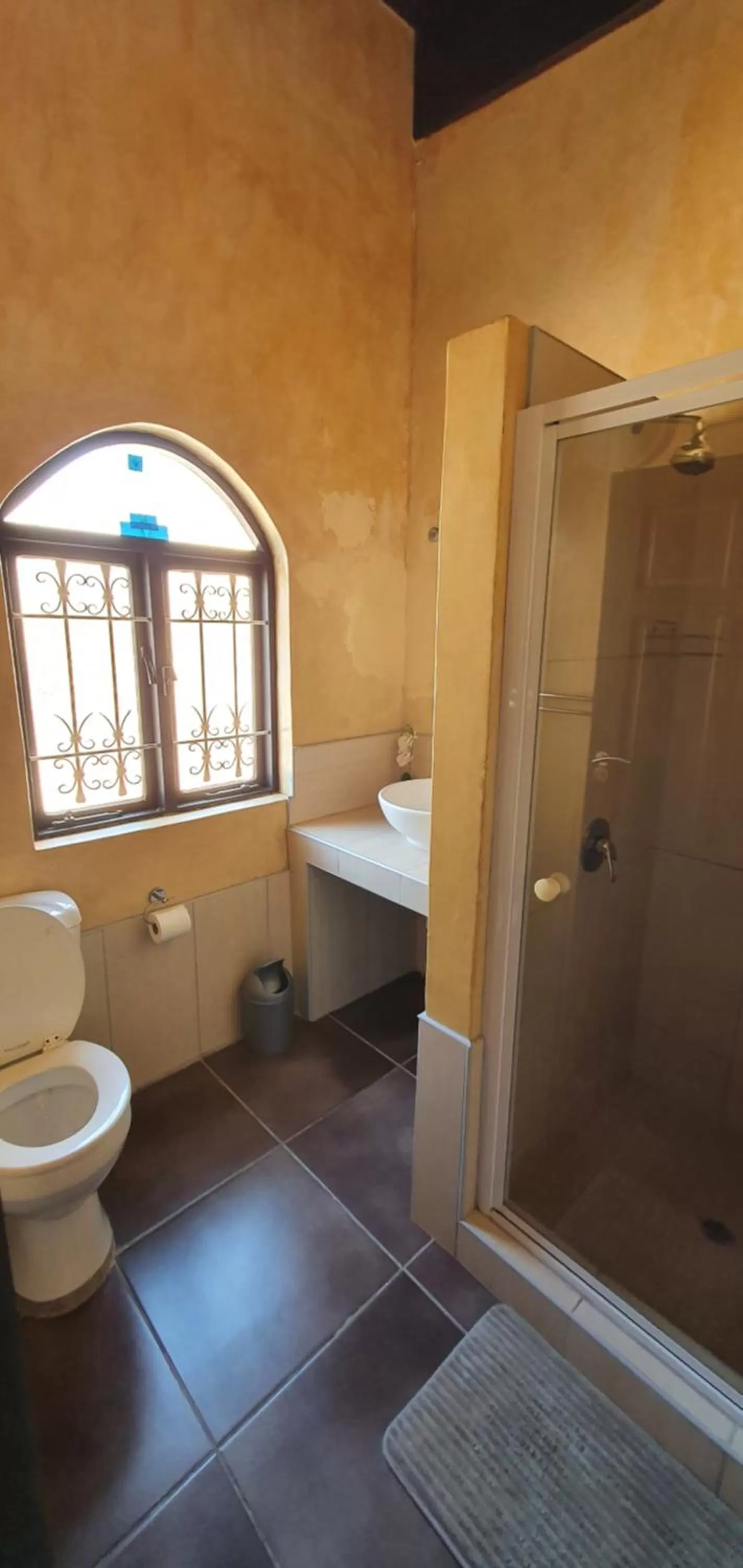 Bathroom in DESERT DREAMS B&B