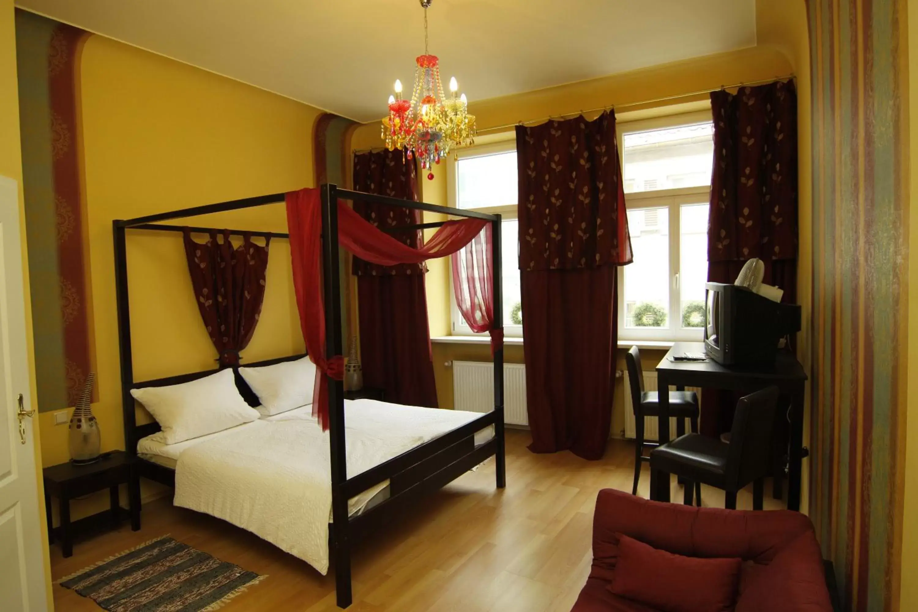 Die Dependance Die Dependance