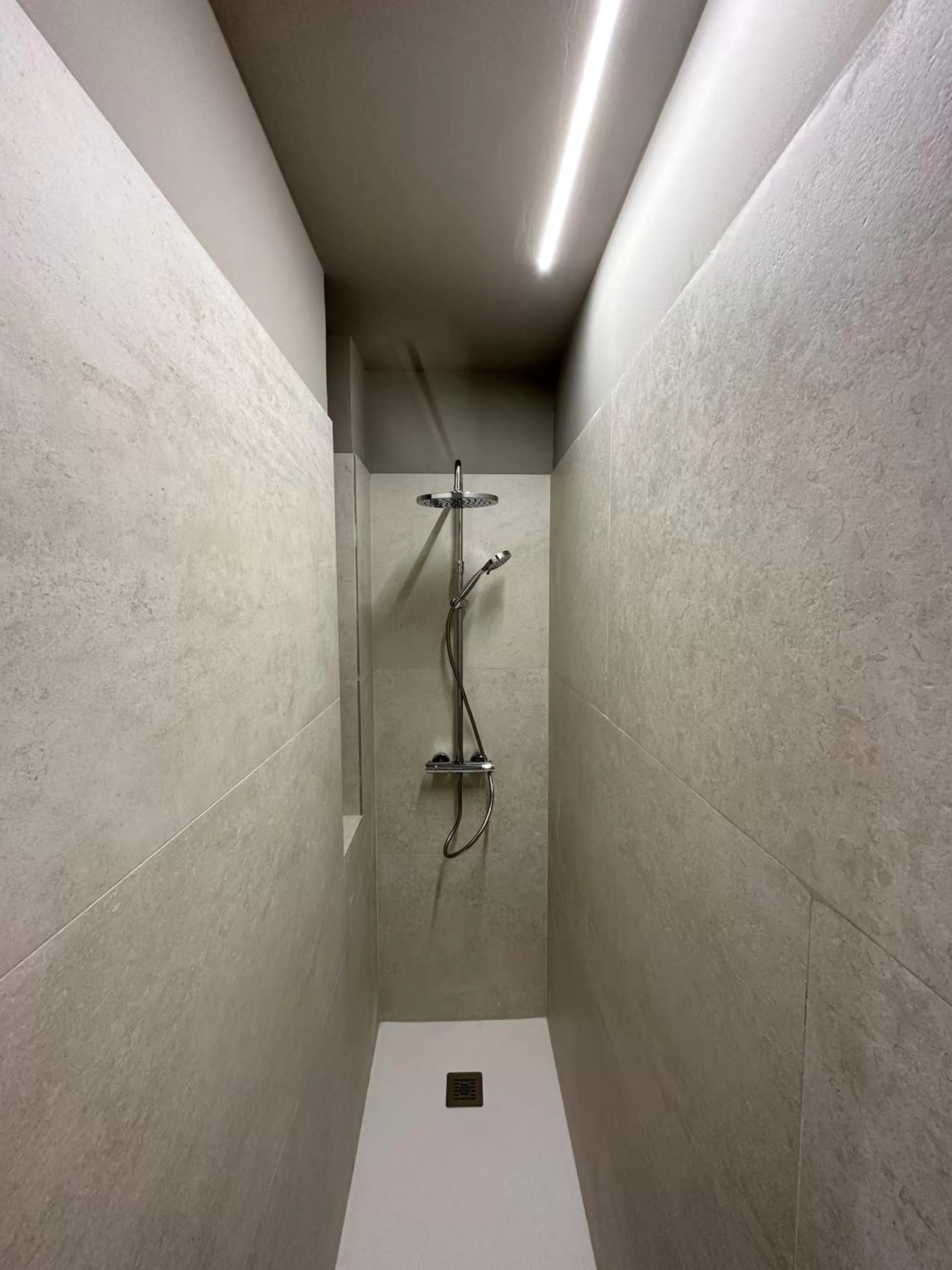 Bathroom in D'Aleammare - Rooms