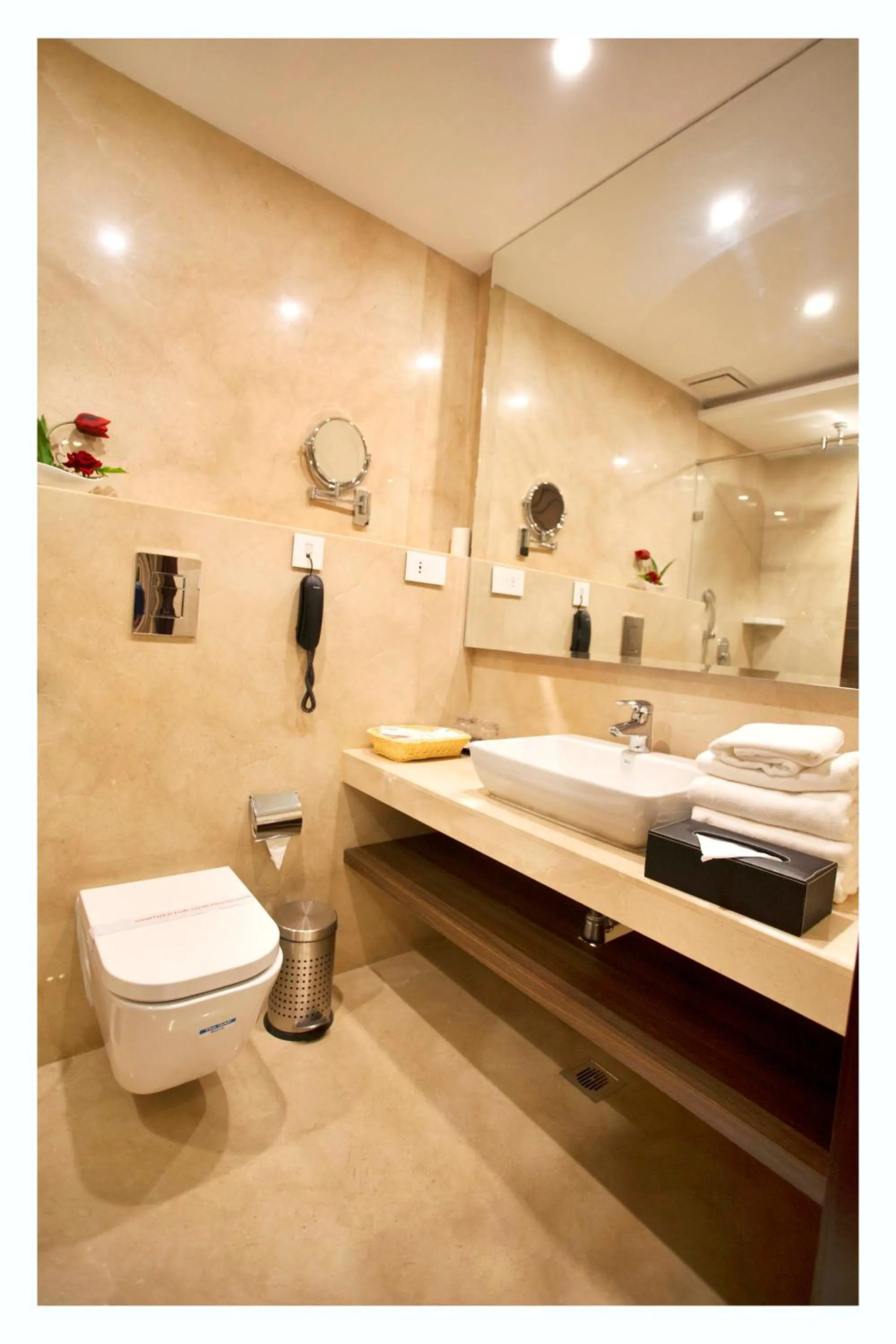 Bathroom in Kaisons Inn (Near Apollo Hospital)