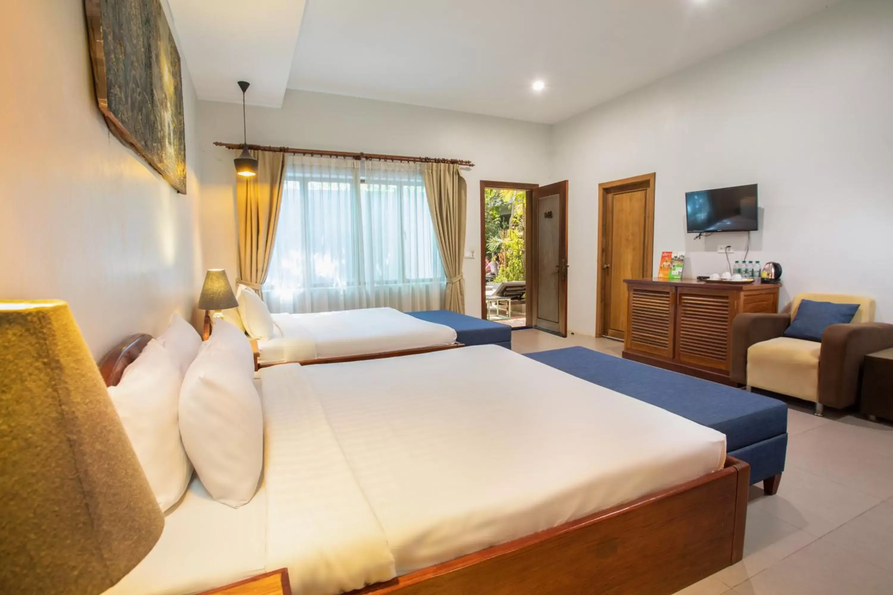 Deluxe Family Room with Pool View in Indra Porak Residence Hotel Deluxe Family Room with Pool View in Indra Porak Residence Hotel