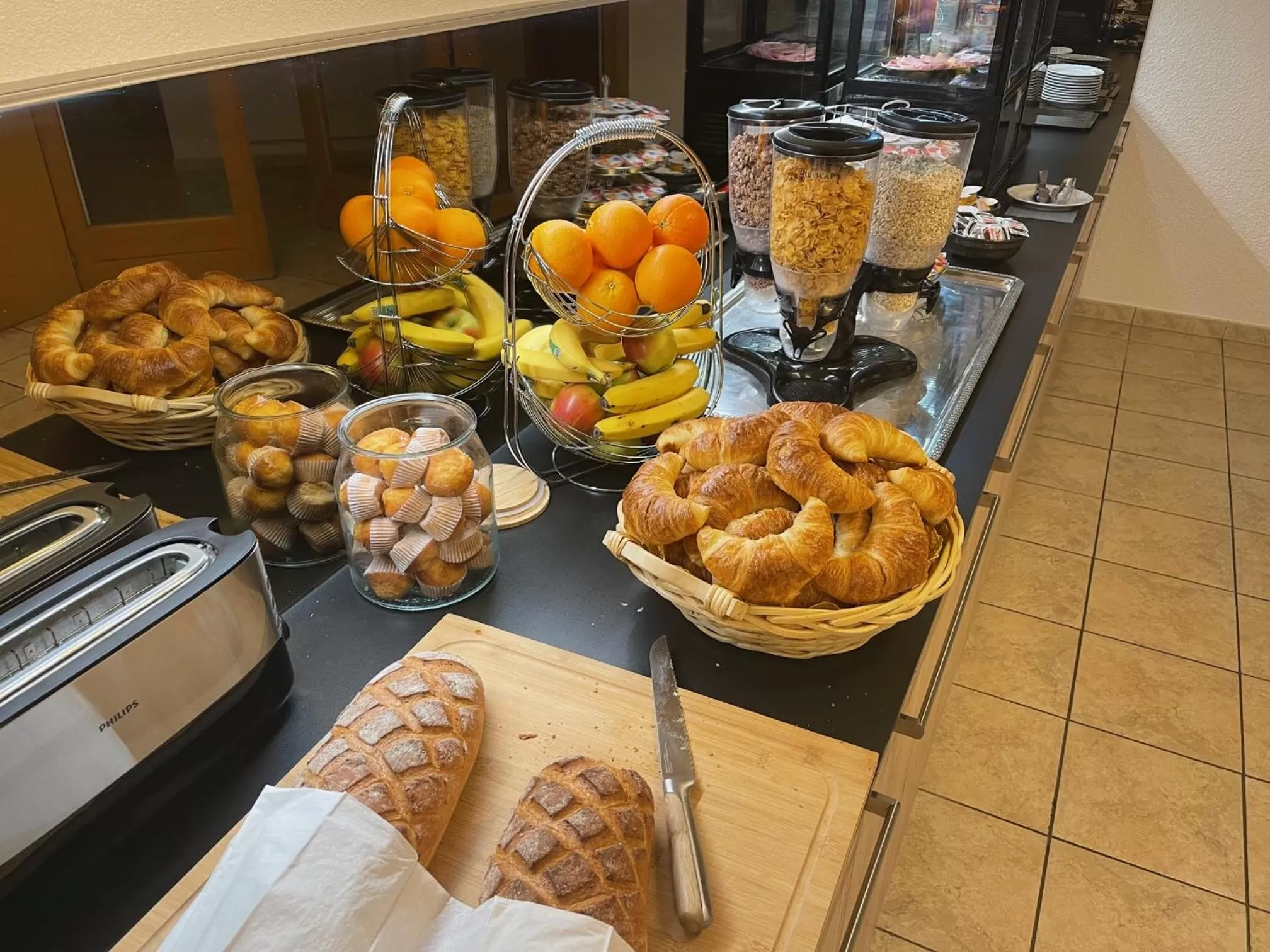 Breakfast in Hôtel EDIROL