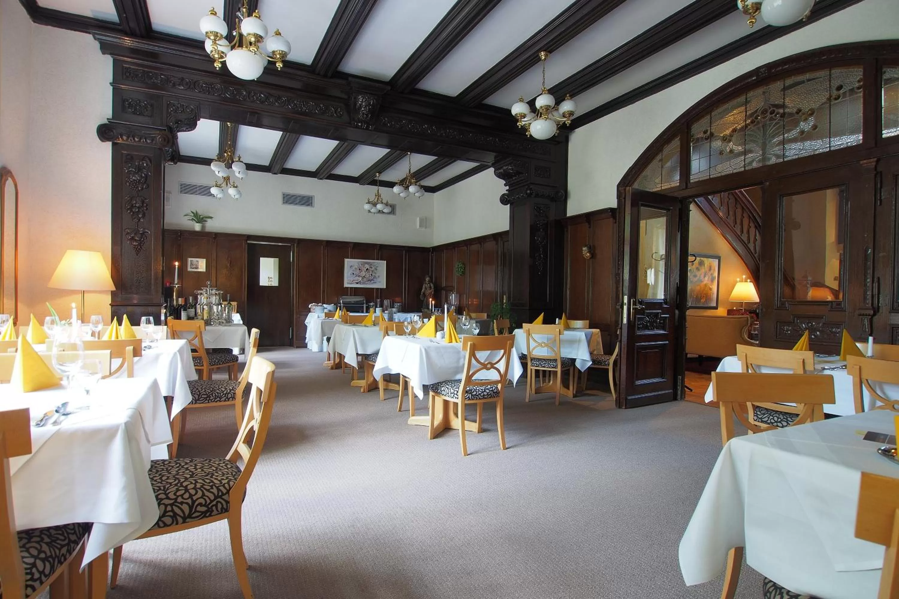 Restaurant/places to eat in Hotel Schlossvilla Derenburg