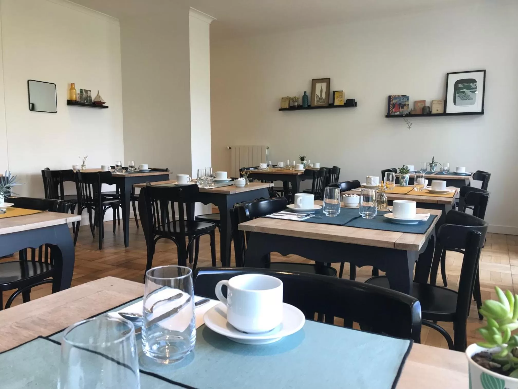 Lounge or bar in Hotel de France