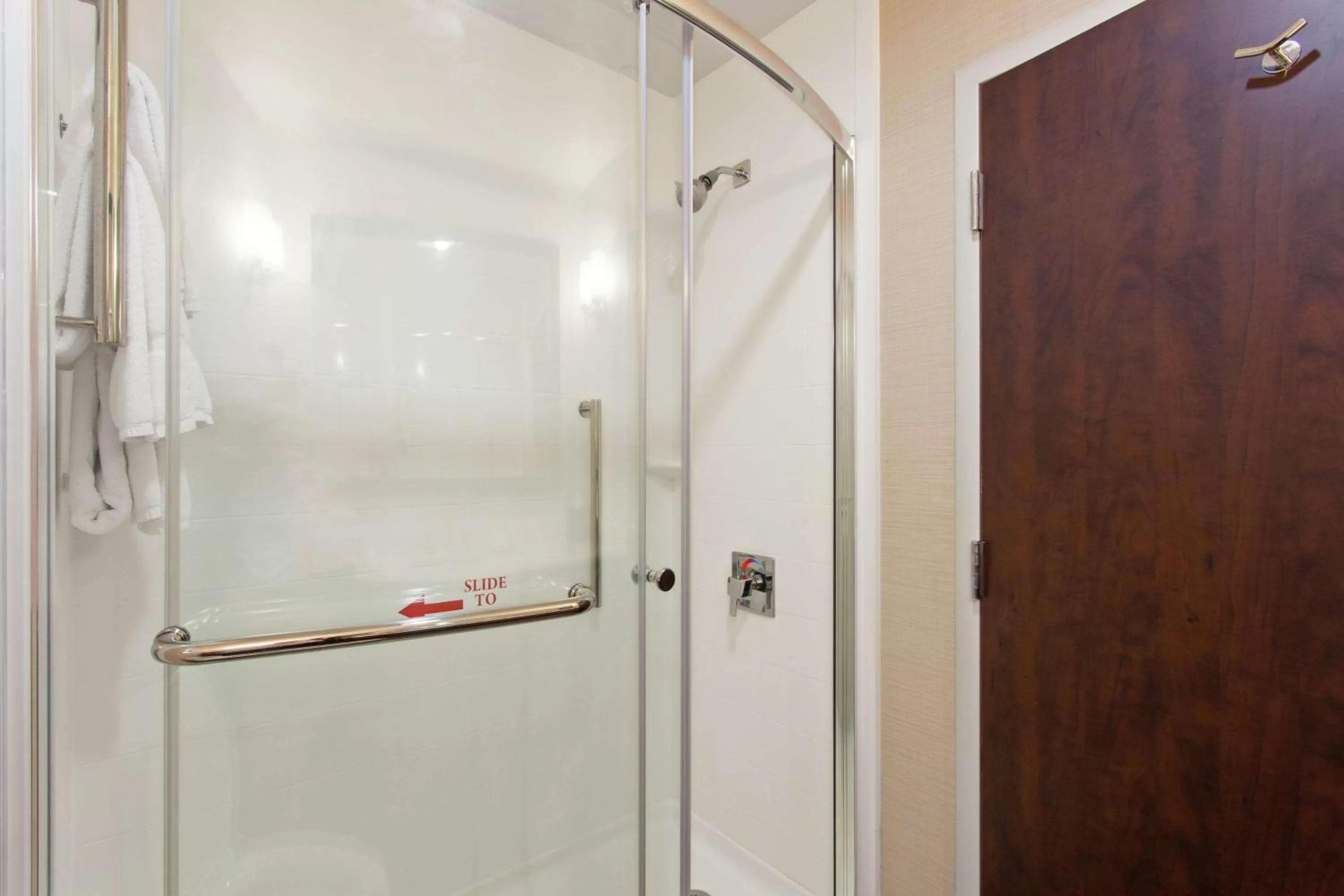 Bathroom in Hilton Garden Inn Victoria