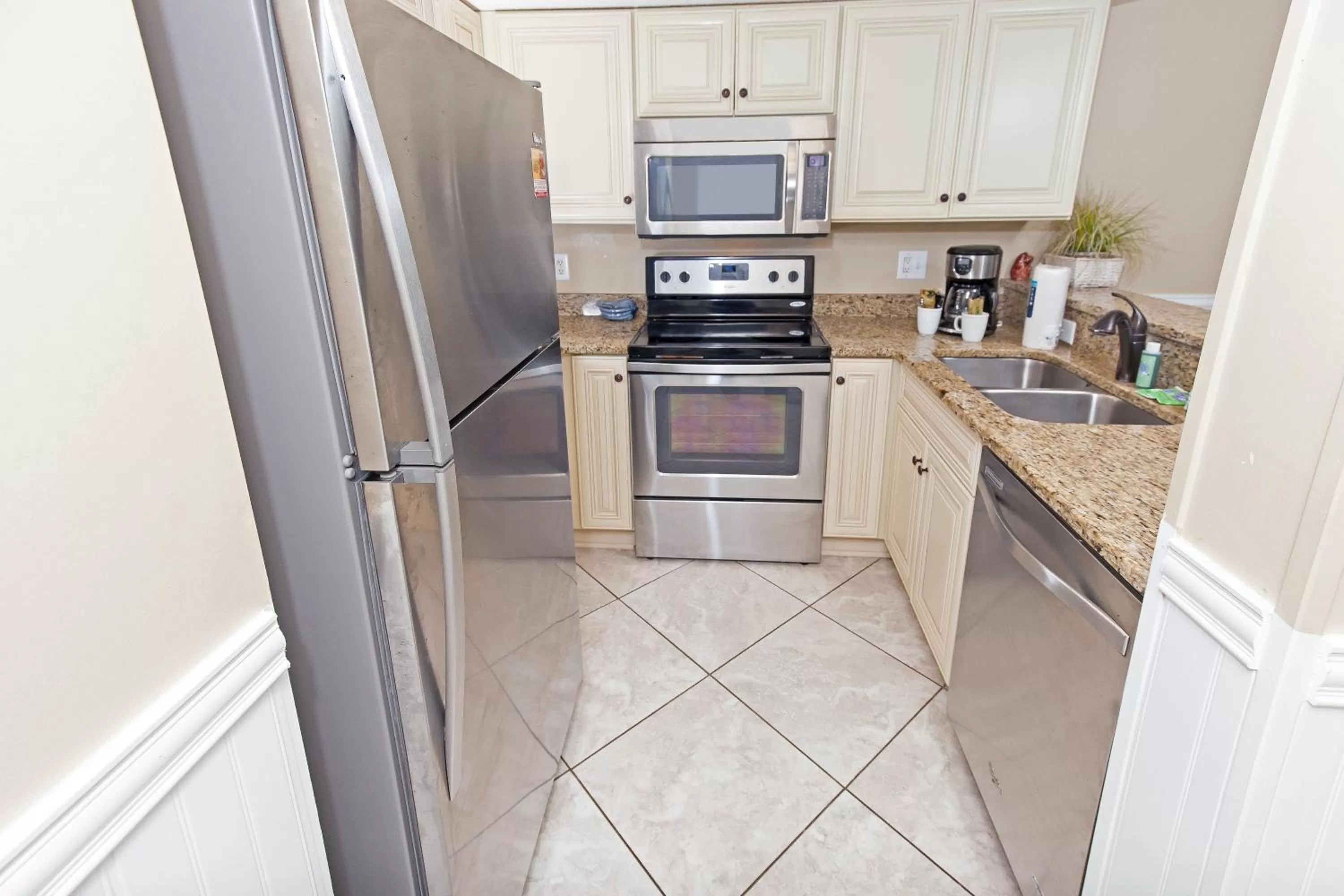 Kitchen or kitchenette in Atlantica Resort