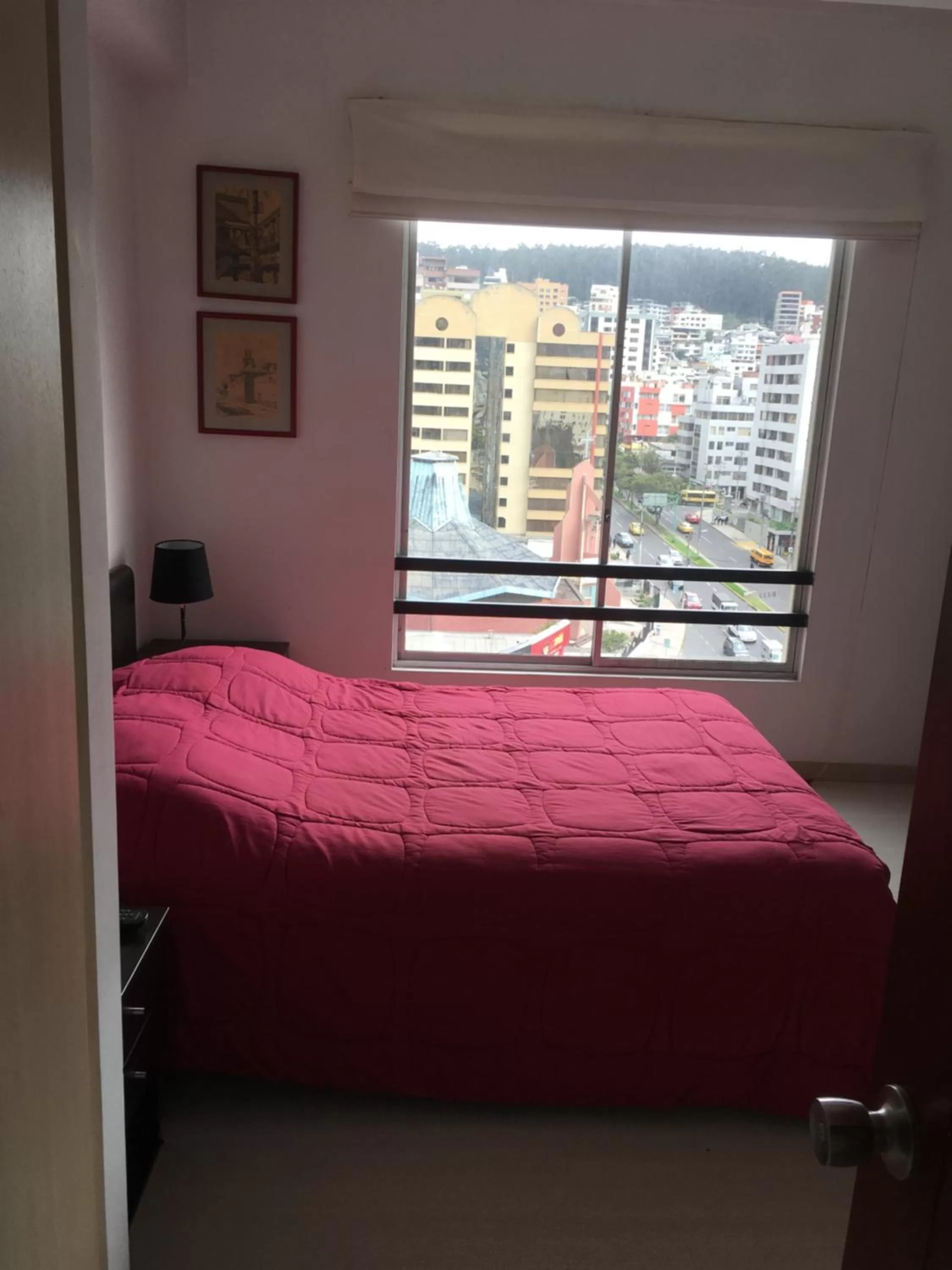 Bedroom, Bed in Suites Parque Real