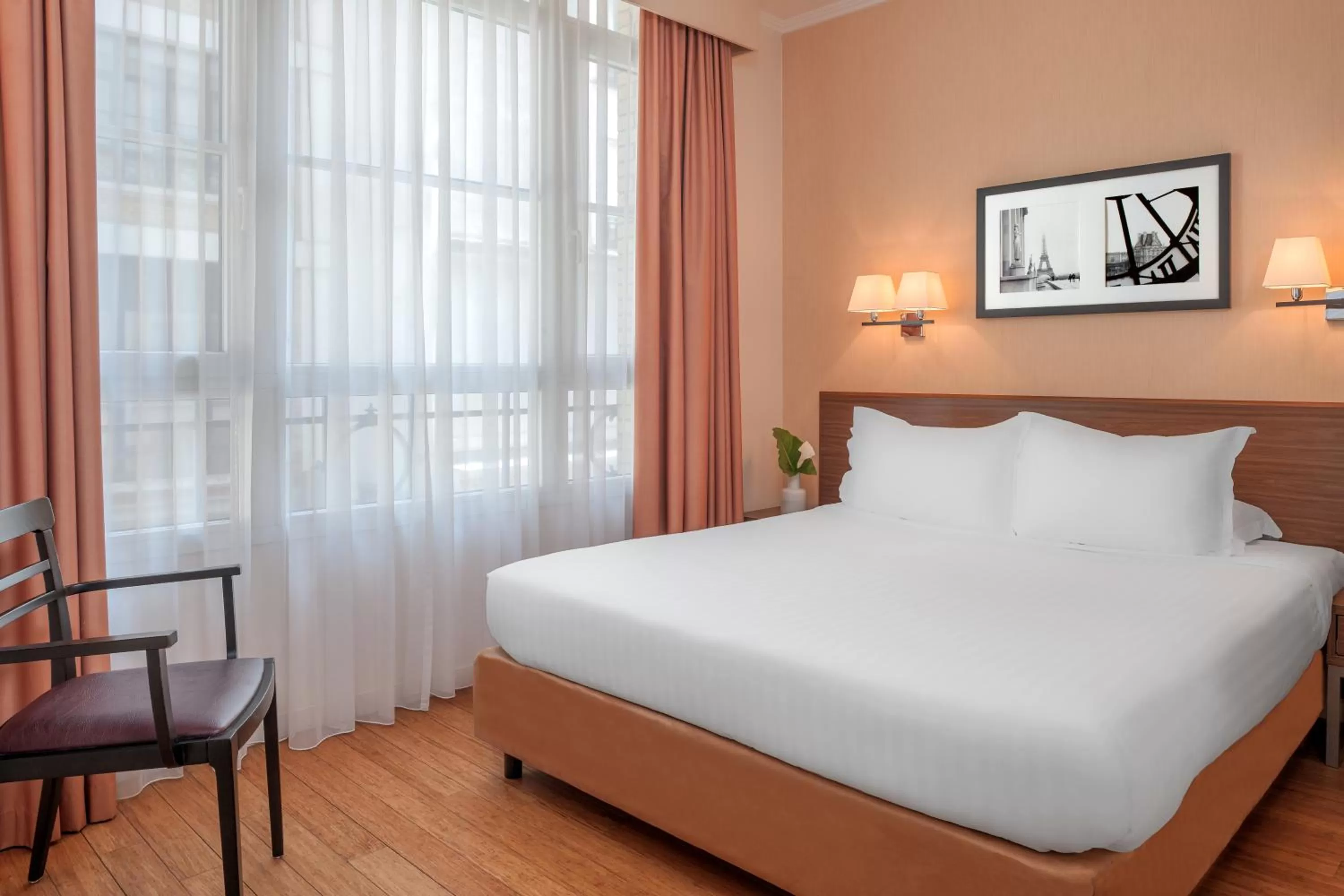 Bed in Citadines Saint-Germain-des-Prés Paris