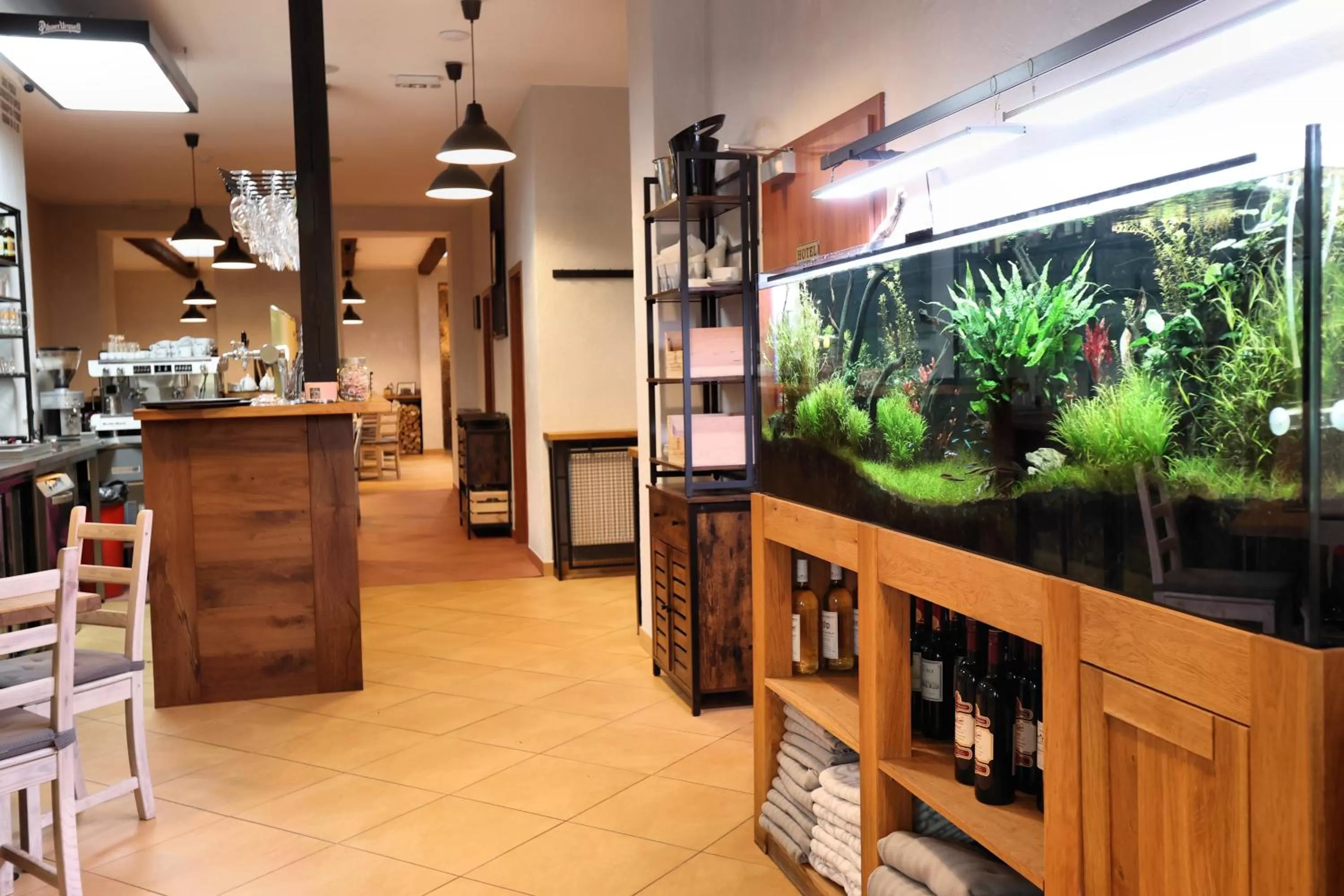 Restaurant/places to eat in Romania