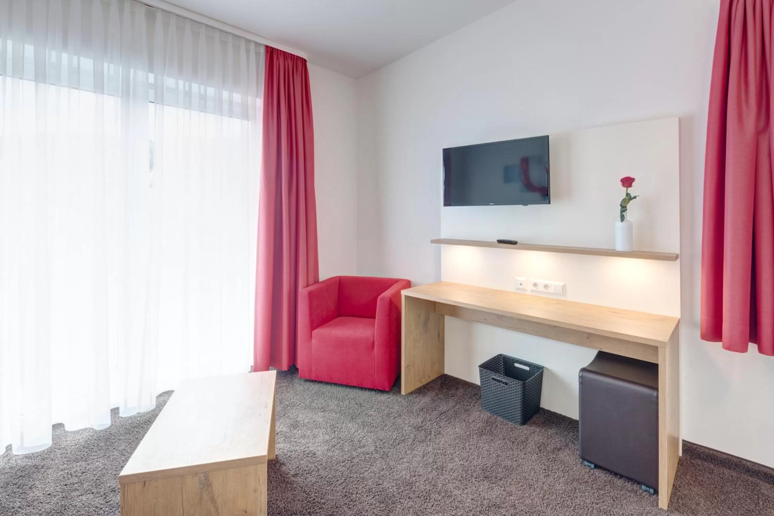 Photo of the whole room in Vinotel Heinz J. Schwab