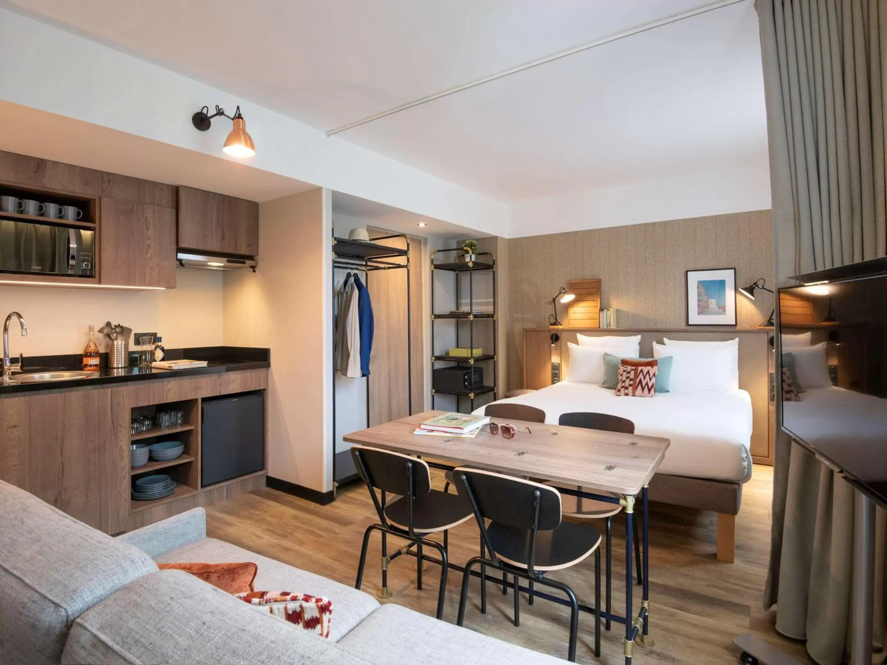 Superior Sea View Suite in Novotel Suites Nice Airport Superior Sea View Suite in Novotel Suites Nice Airport