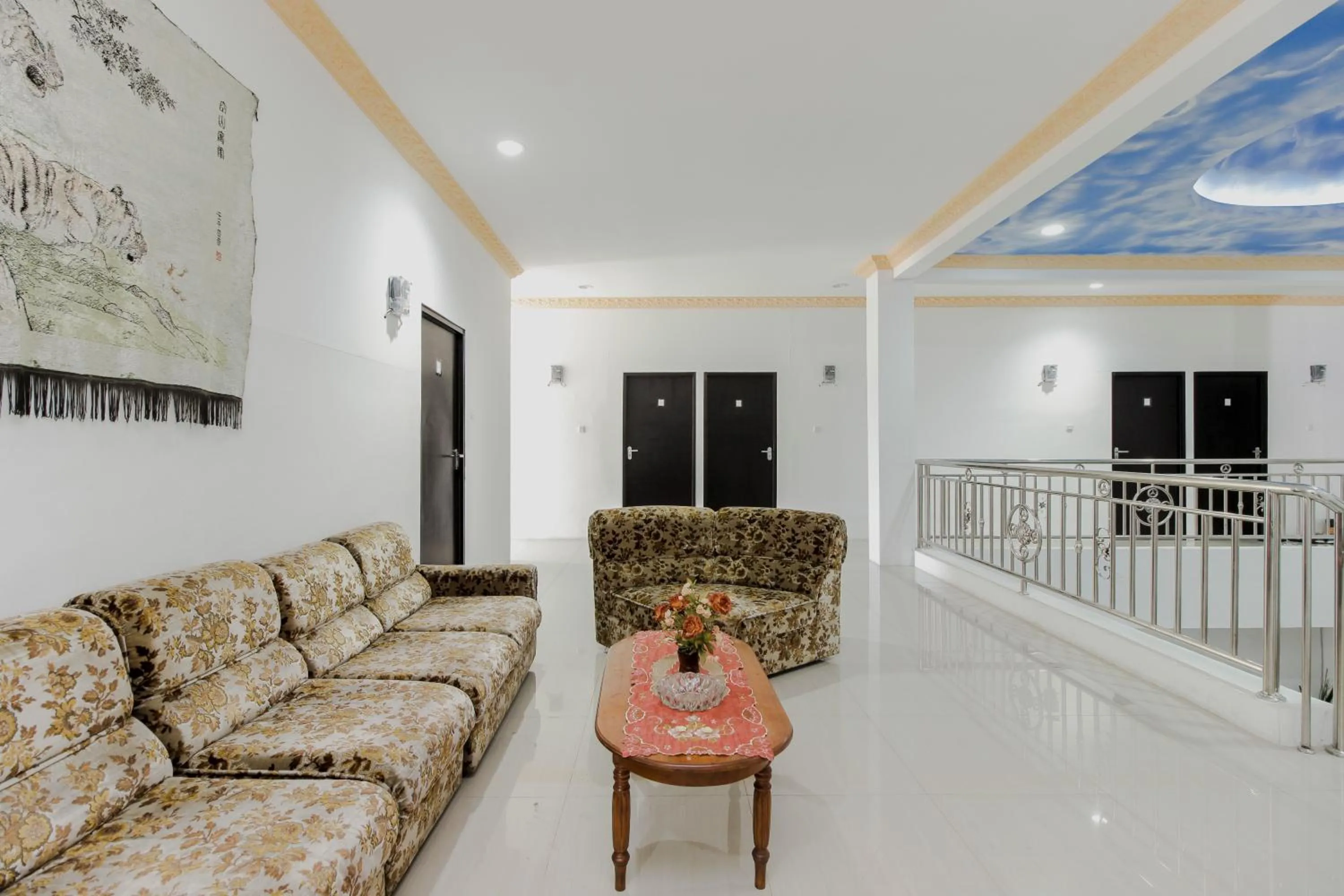 Area and facilities in RedDoorz near Sam Ratulangi Airport Manado