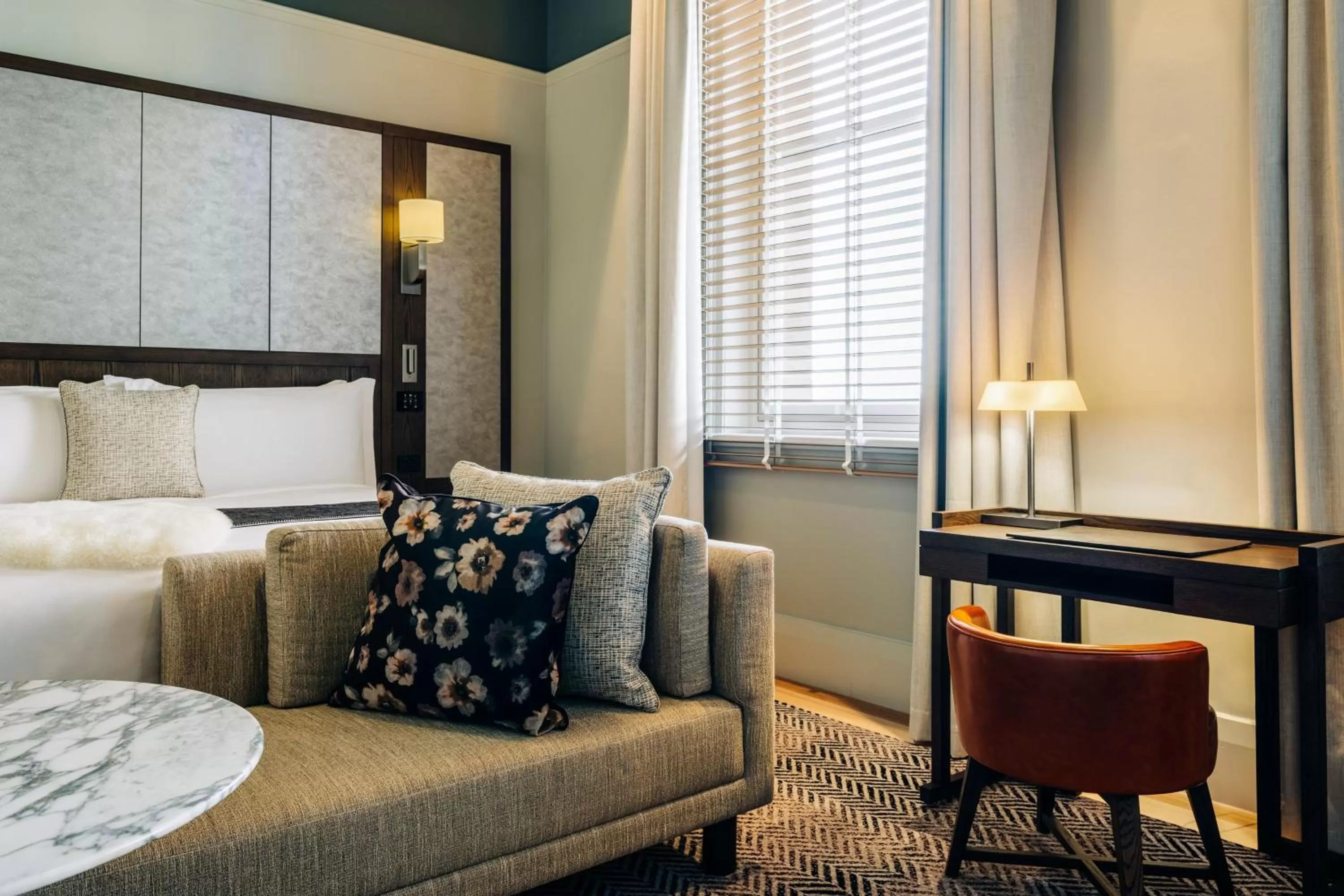 Photo of the whole room, Bed in The Tasman, a Luxury Collection Hotel, Hobart