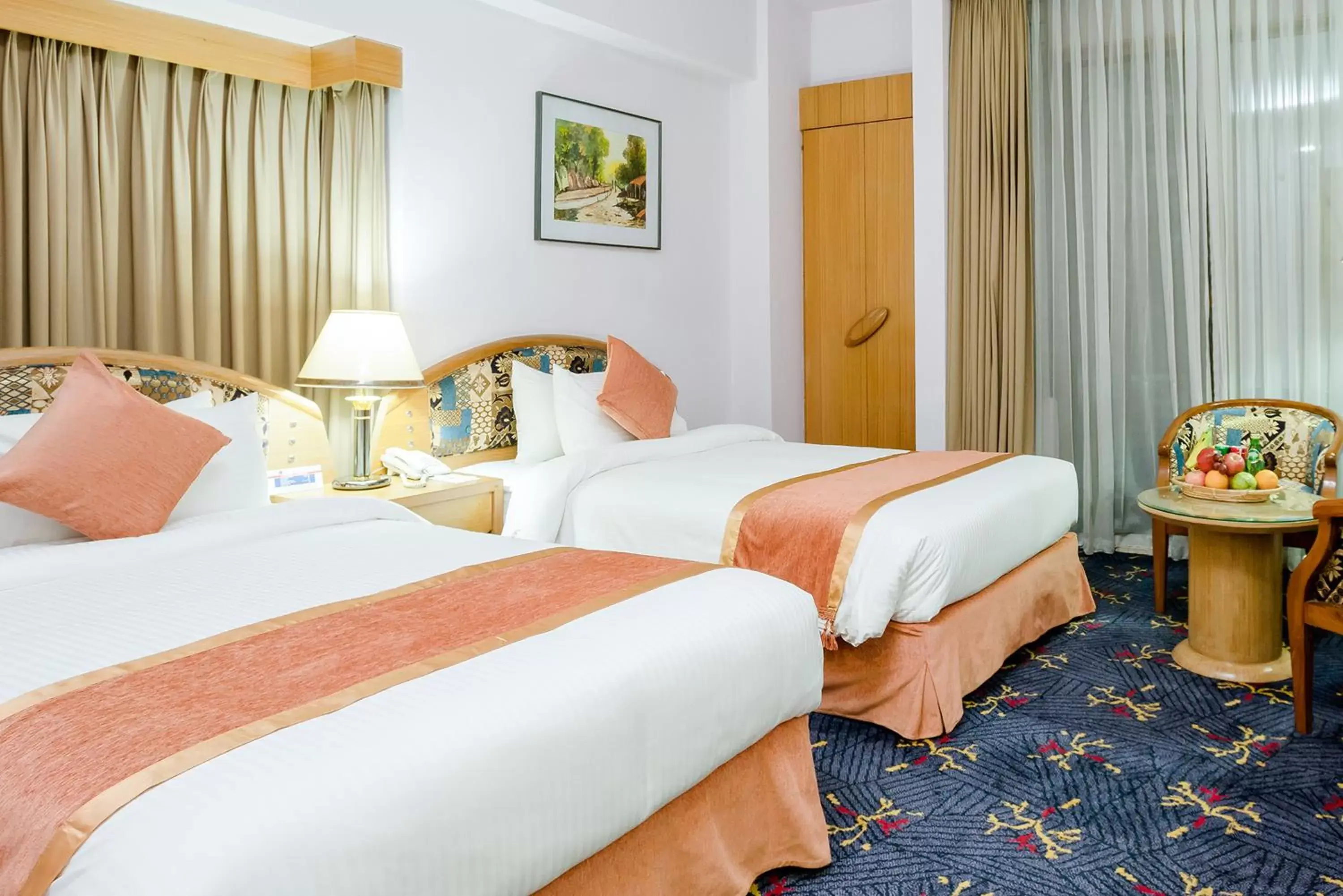 Superior Twin Room in HOTEL LAKE CASTLE - Parkview Superior Twin Room in HOTEL LAKE CASTLE - Parkview