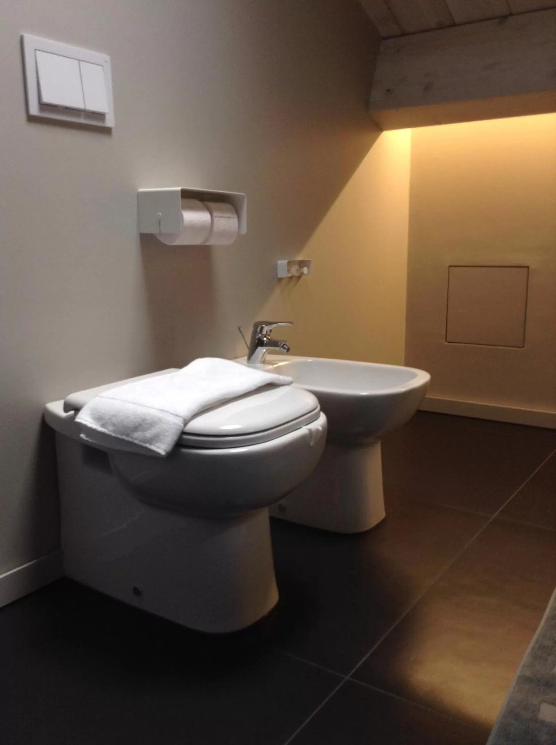 Toilet in Sciara Biscari B&B