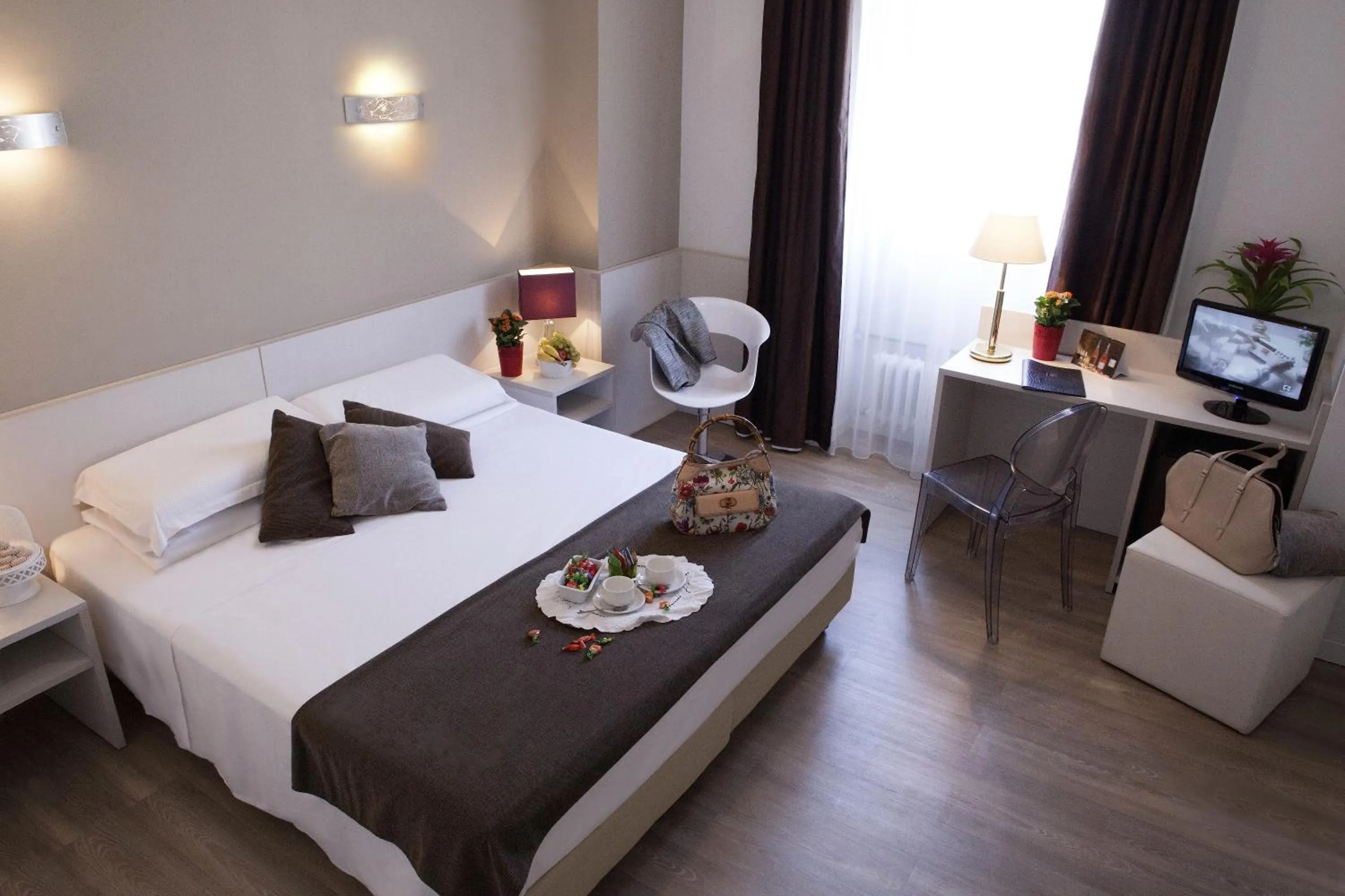 Photo of the whole room, Bed in Hotel Mennini